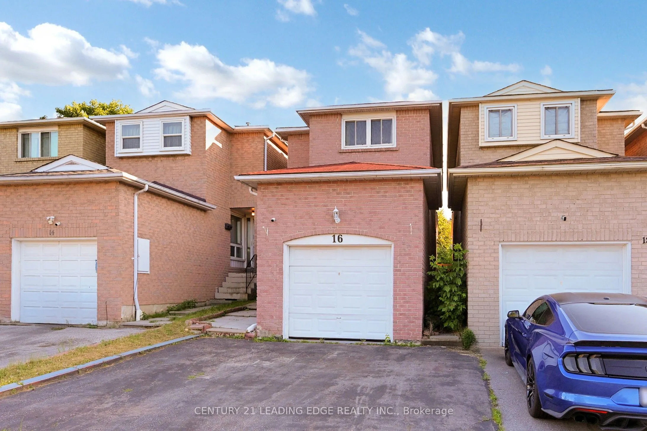 16 Chad Crescent