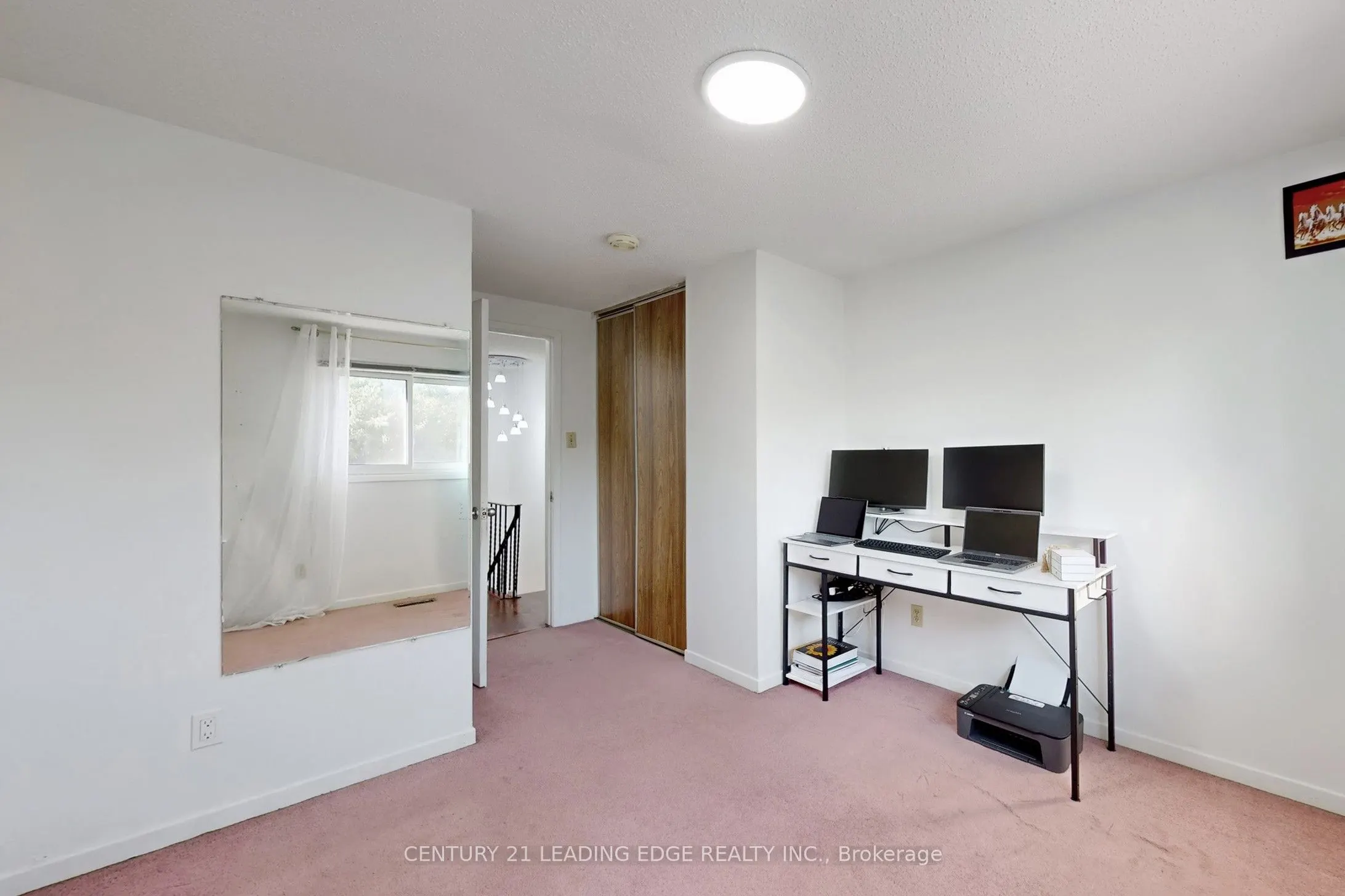 16 Chad Crescent