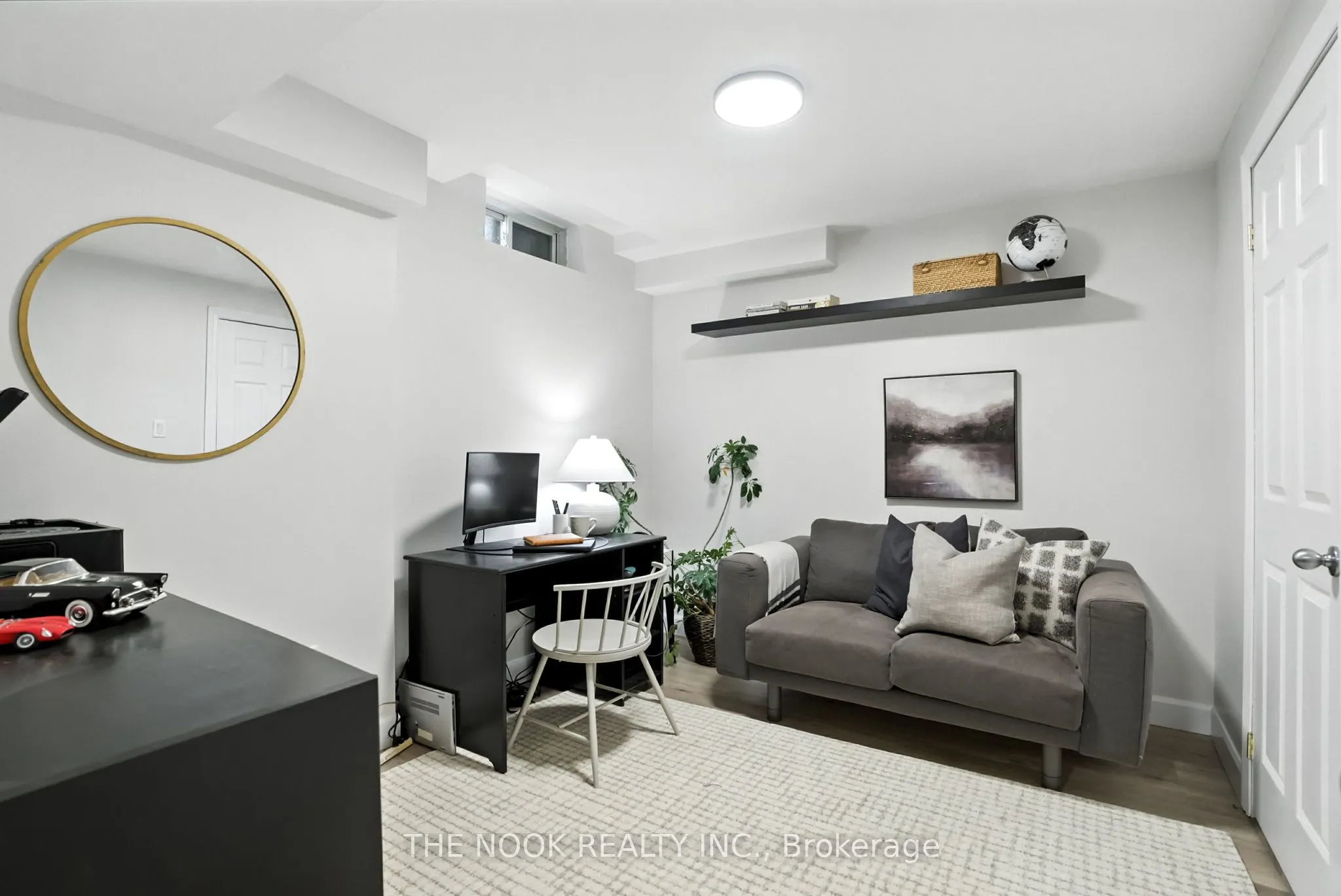 44 Staples Avenue