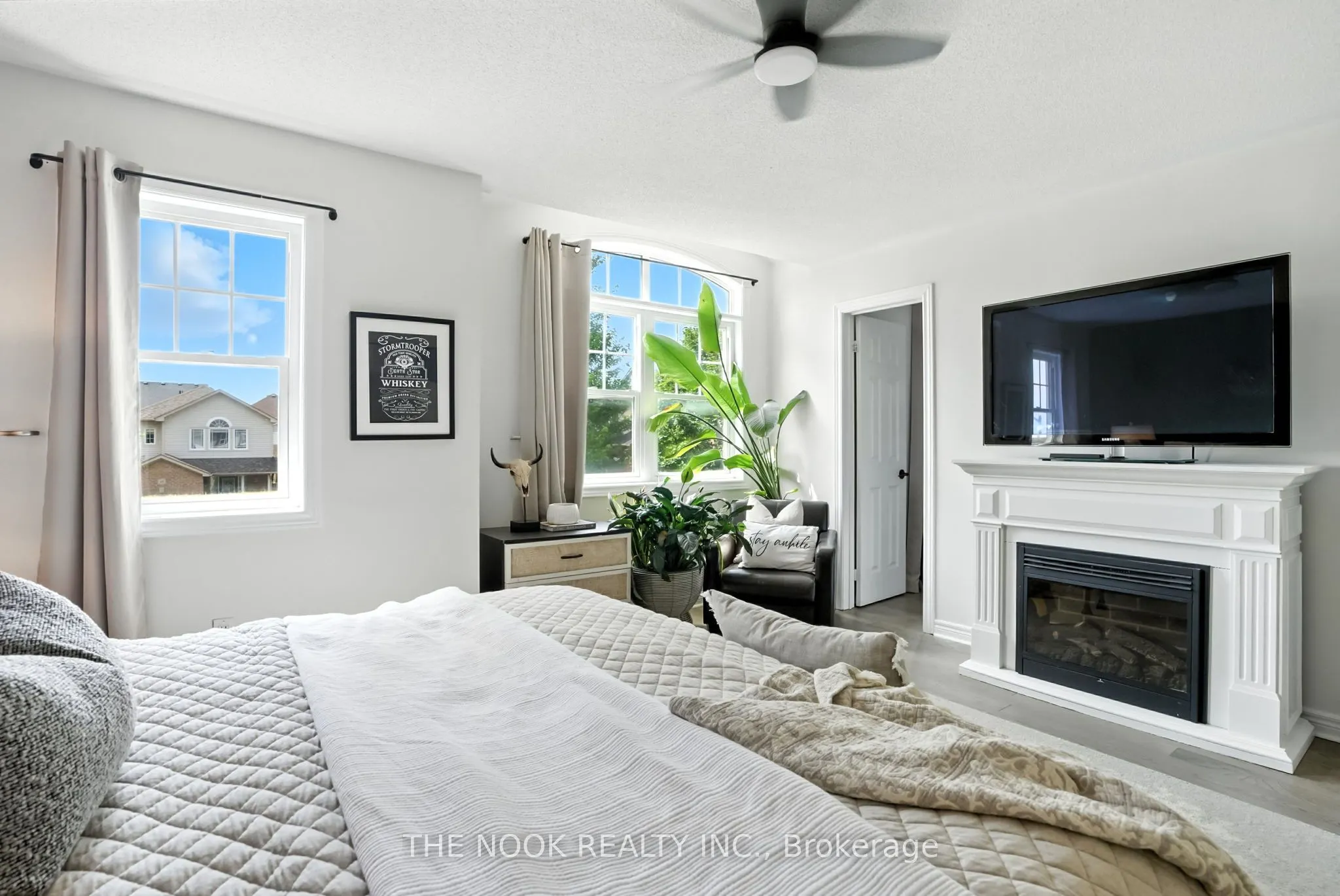44 Staples Avenue