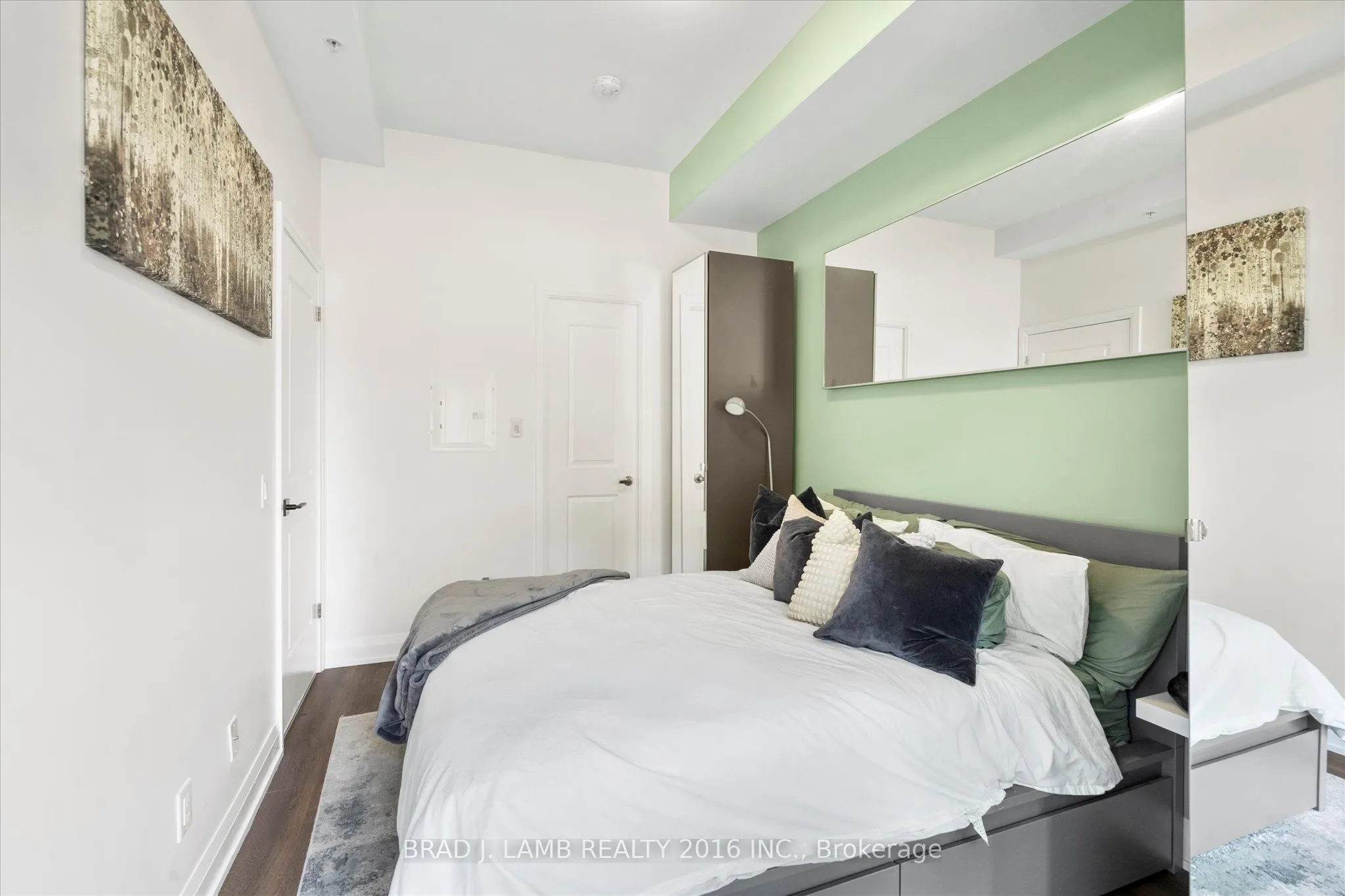 3655 Kingston Road N, #112
