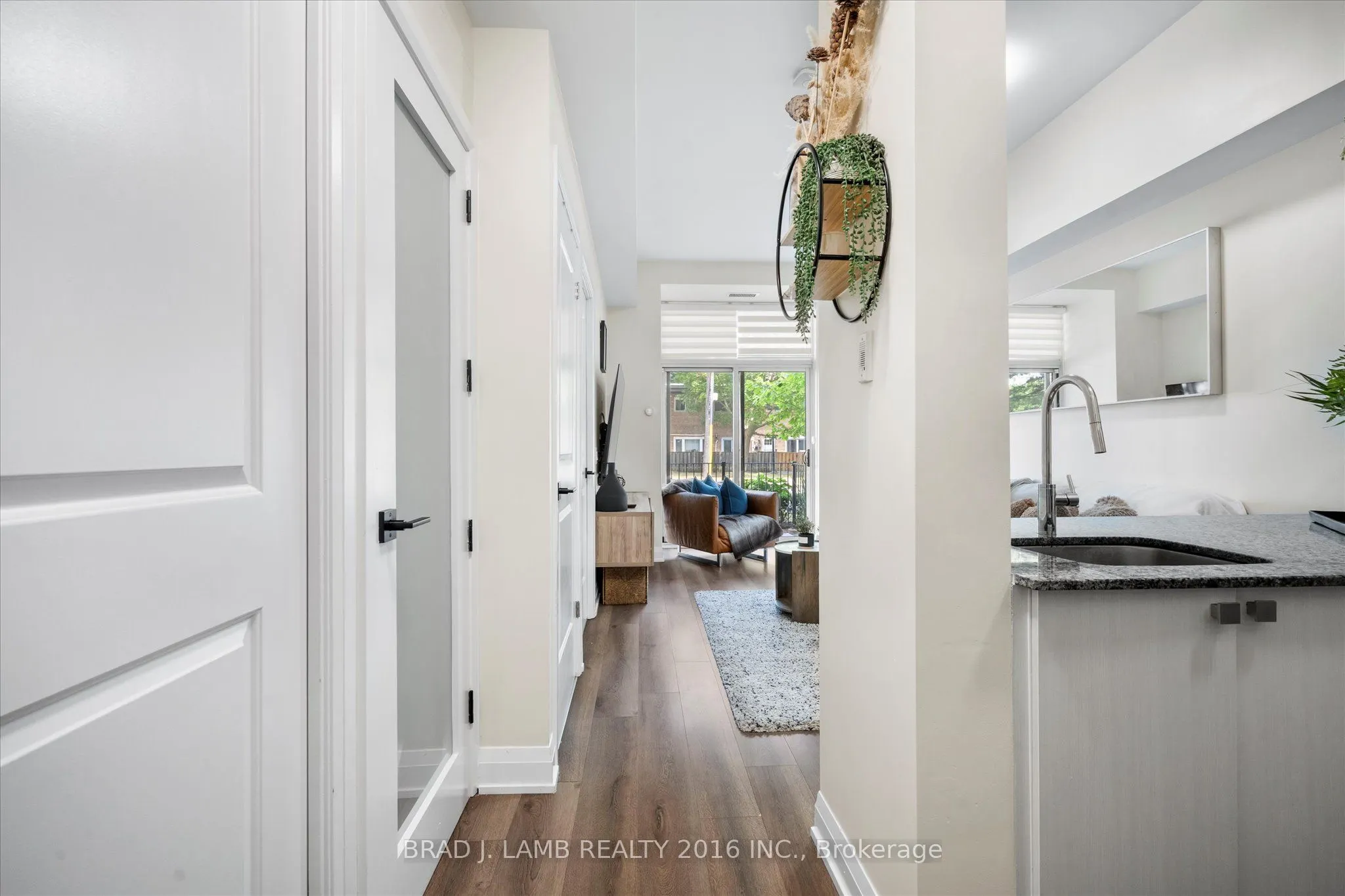 3655 Kingston Road N, #112
