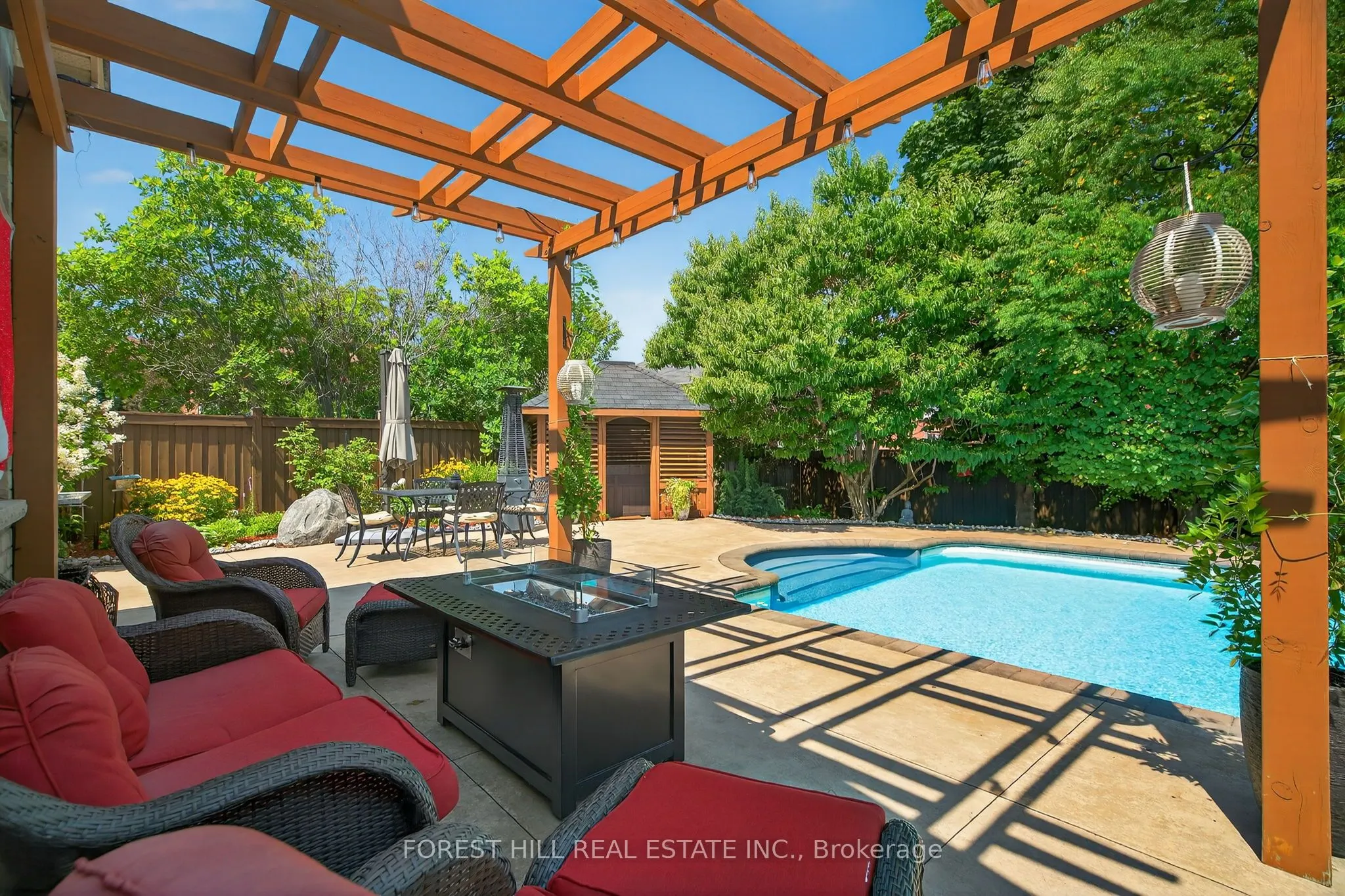 24 Vesna Court