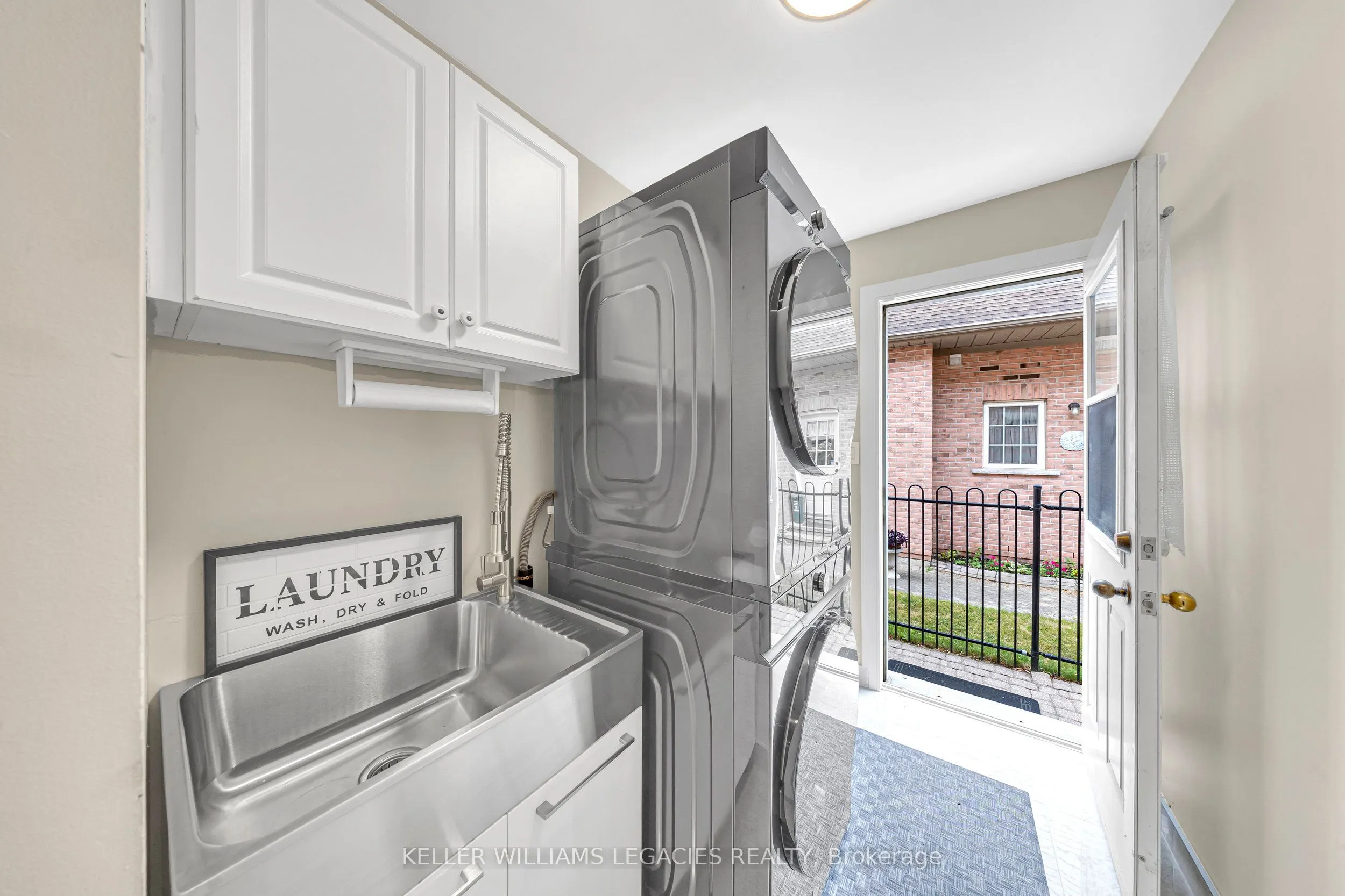 43 Allayden Drive