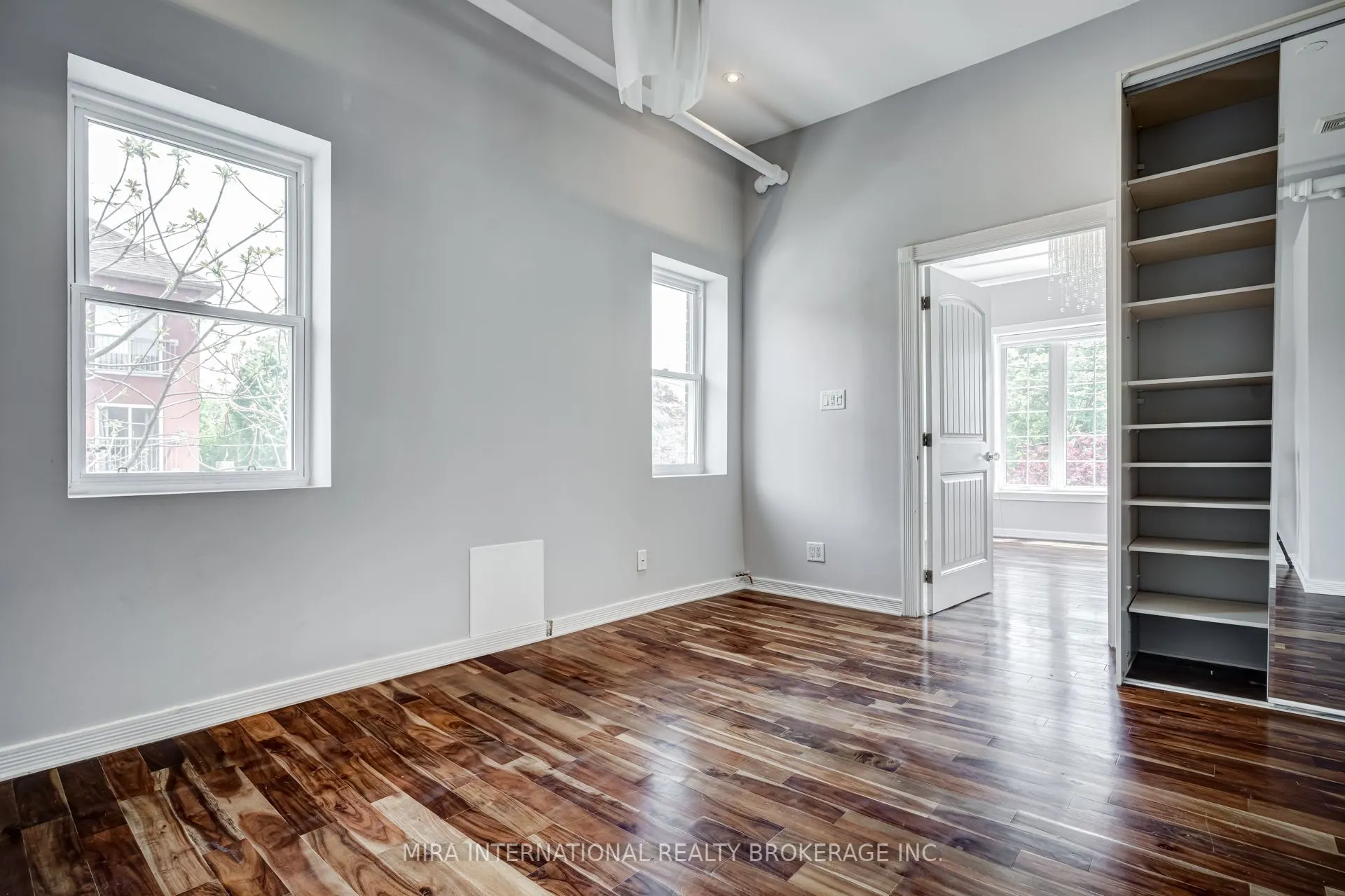 98 Leuty Avenue, #C5
