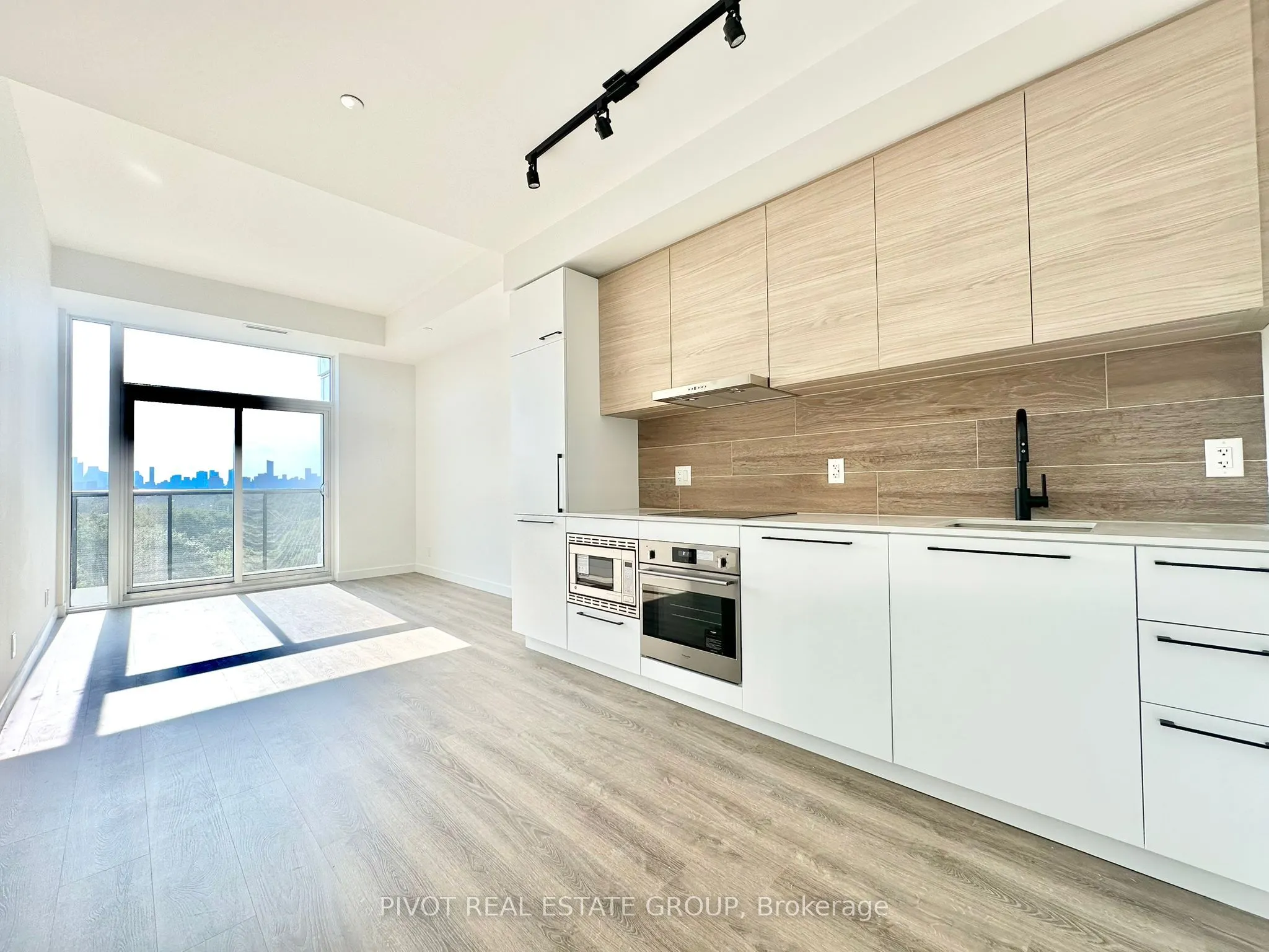 1050 Eastern Avenue, #720