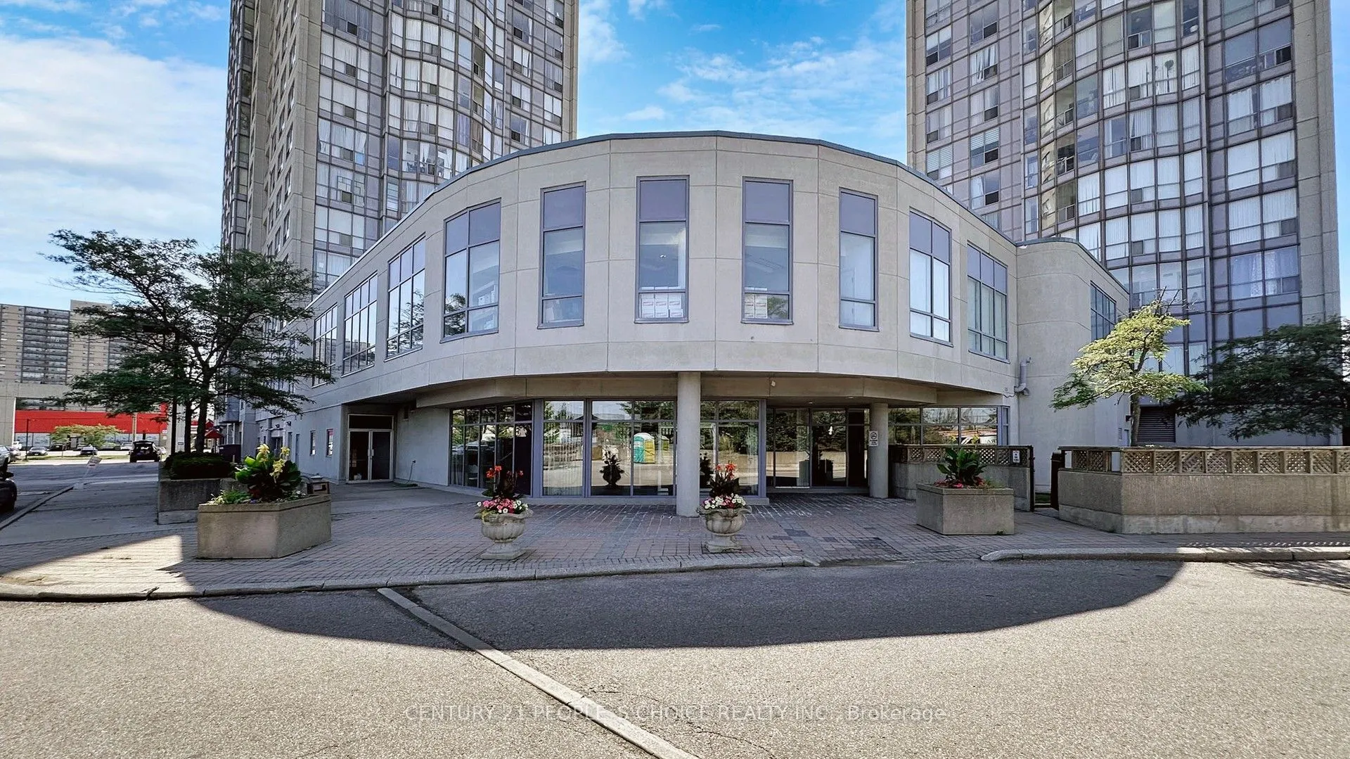 1470 Midland Avenue, #1003