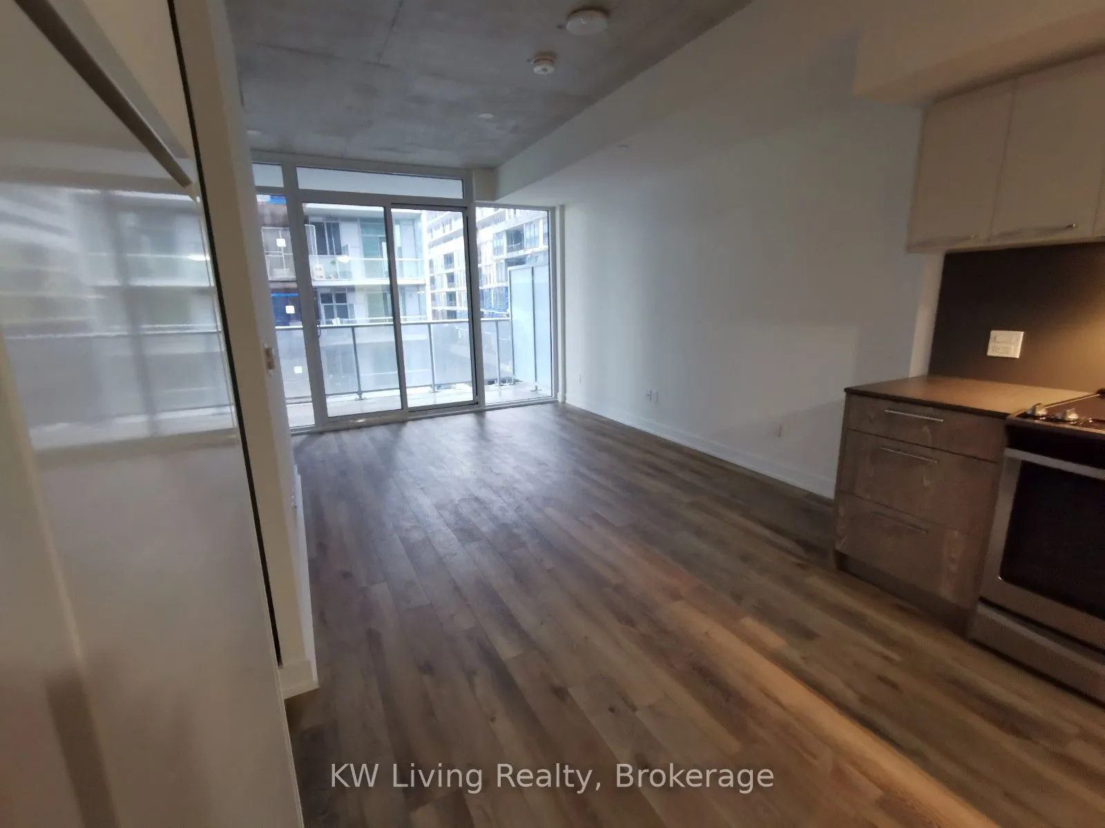 25 Baseball Place, #409