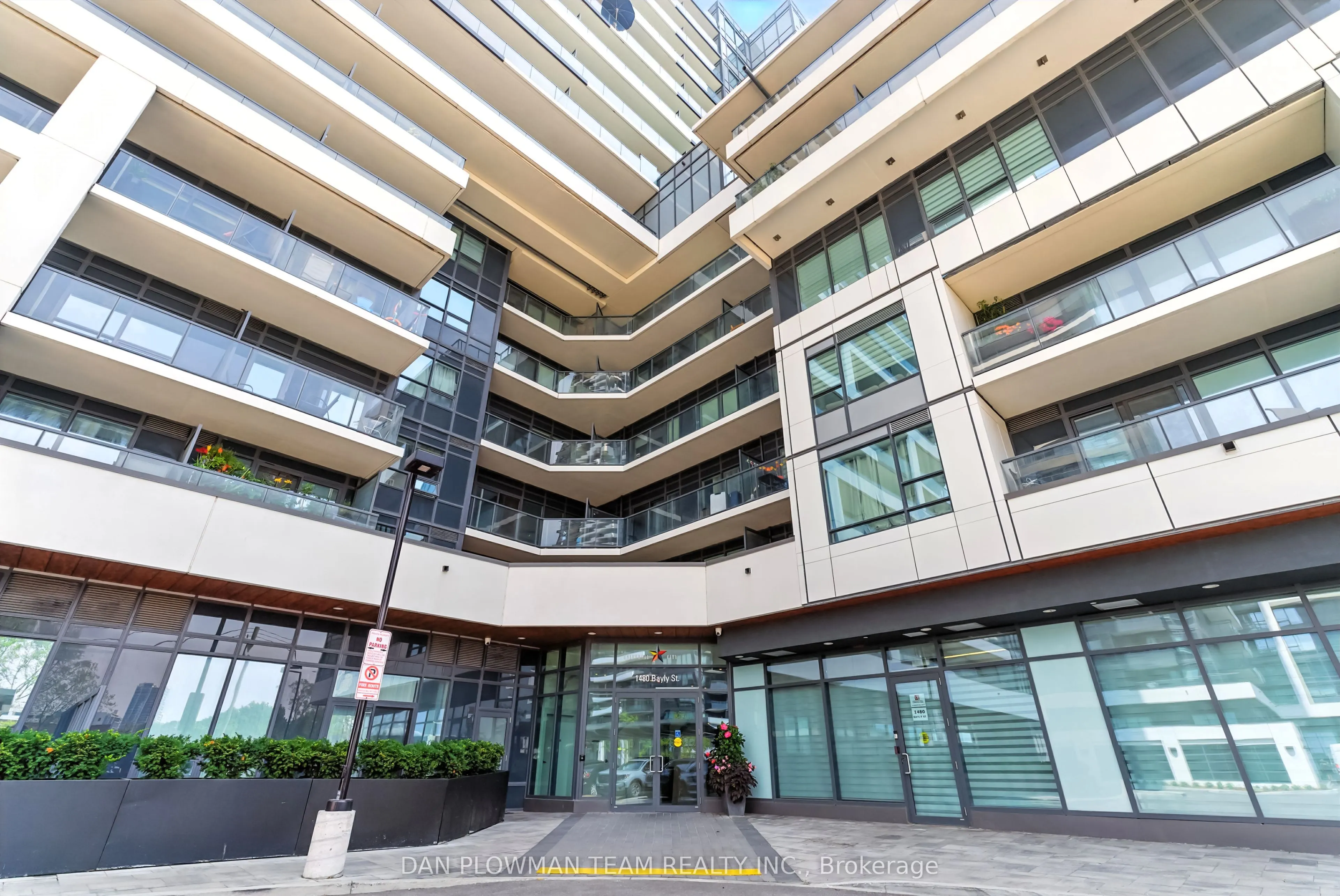 1480 Bayly Street, #608