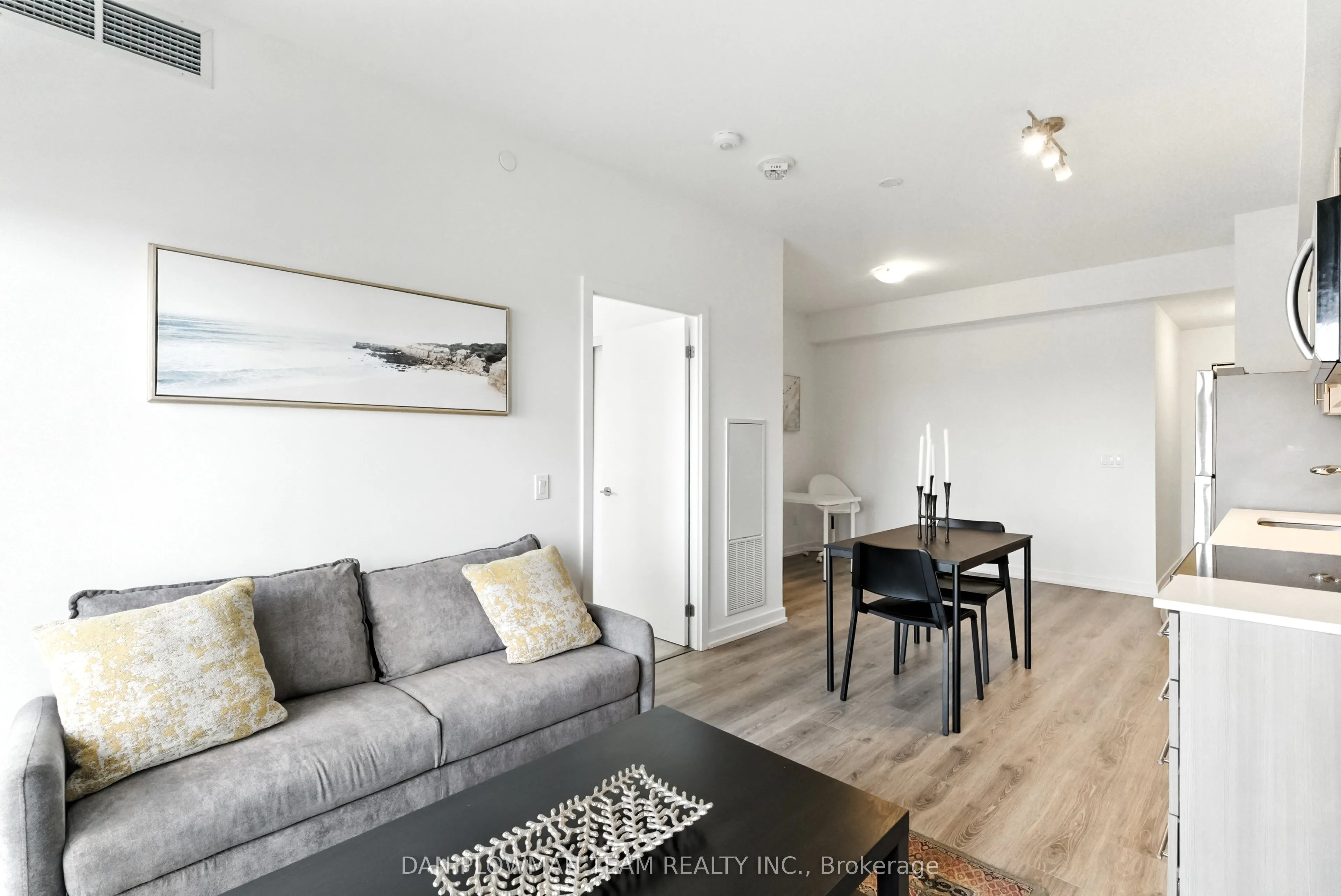 1480 Bayly Street, #608