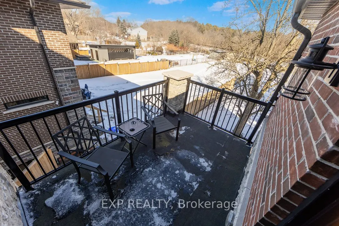 363 Rosebank Road