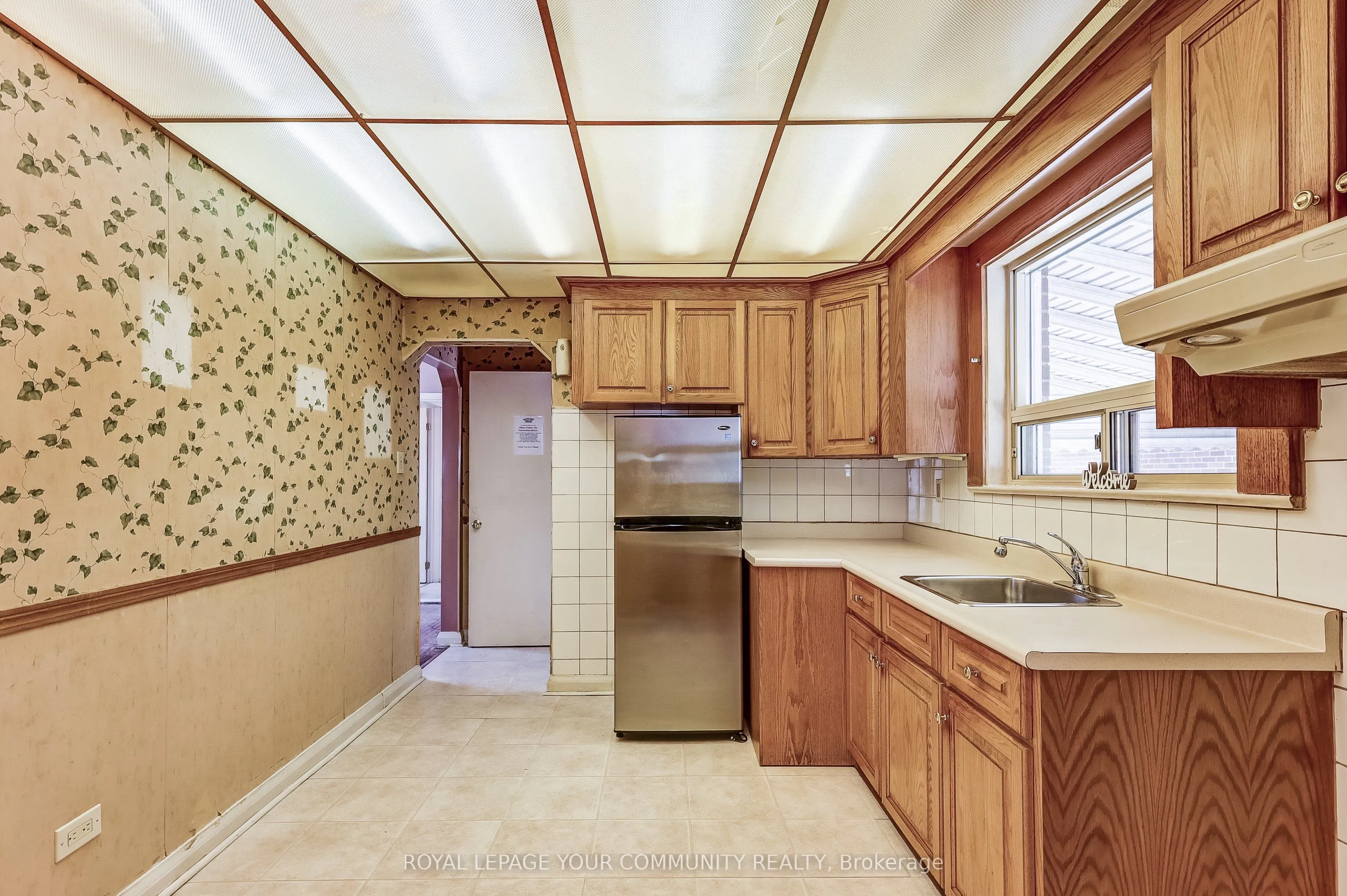 1285 Pharmacy Avenue