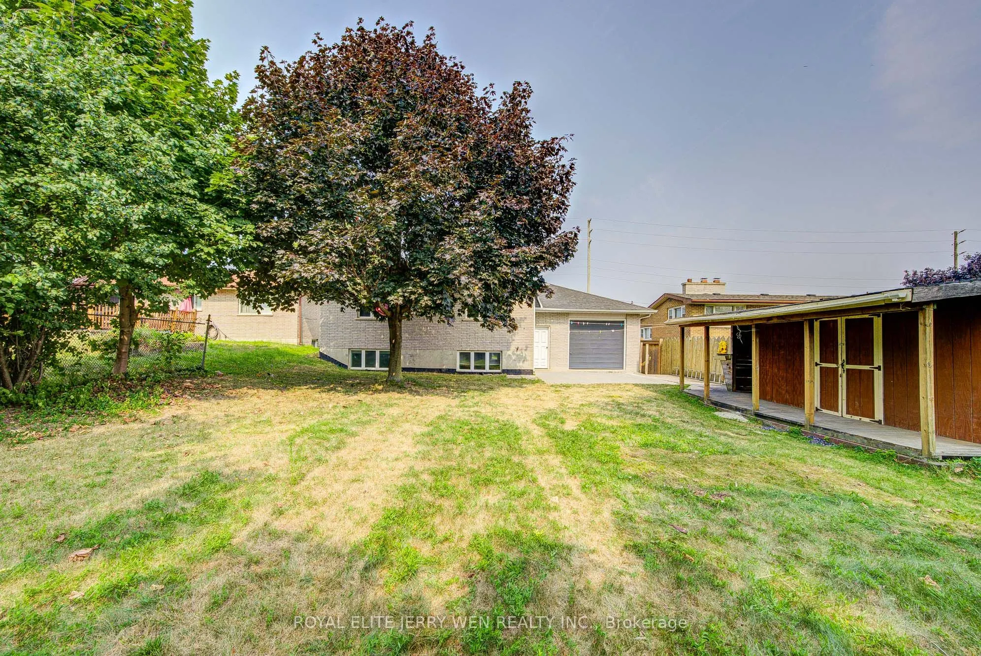 1402 Wilson Road N