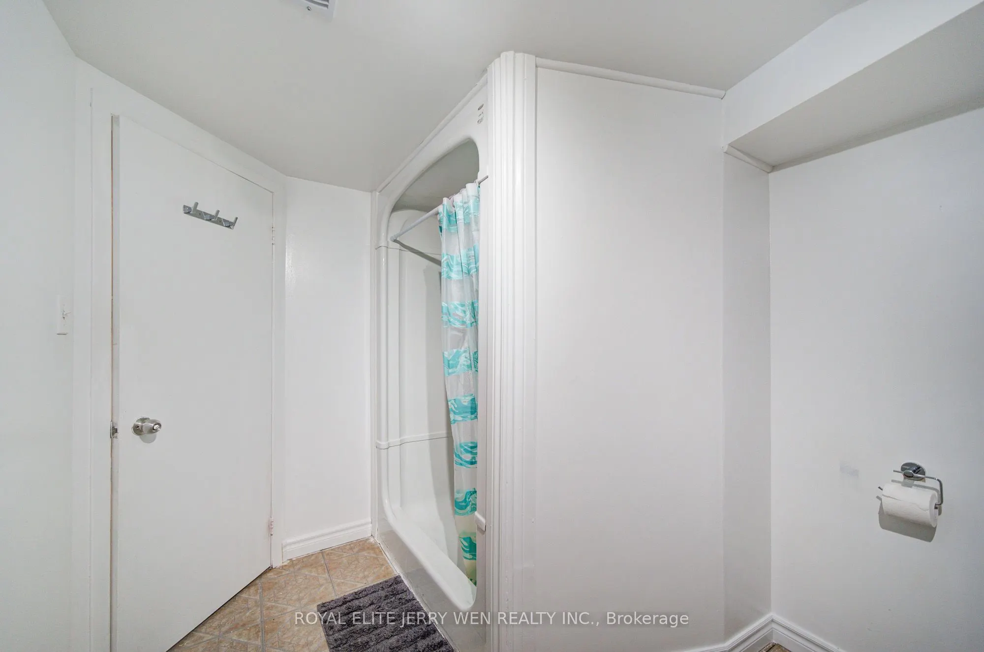 1402 Wilson Road N