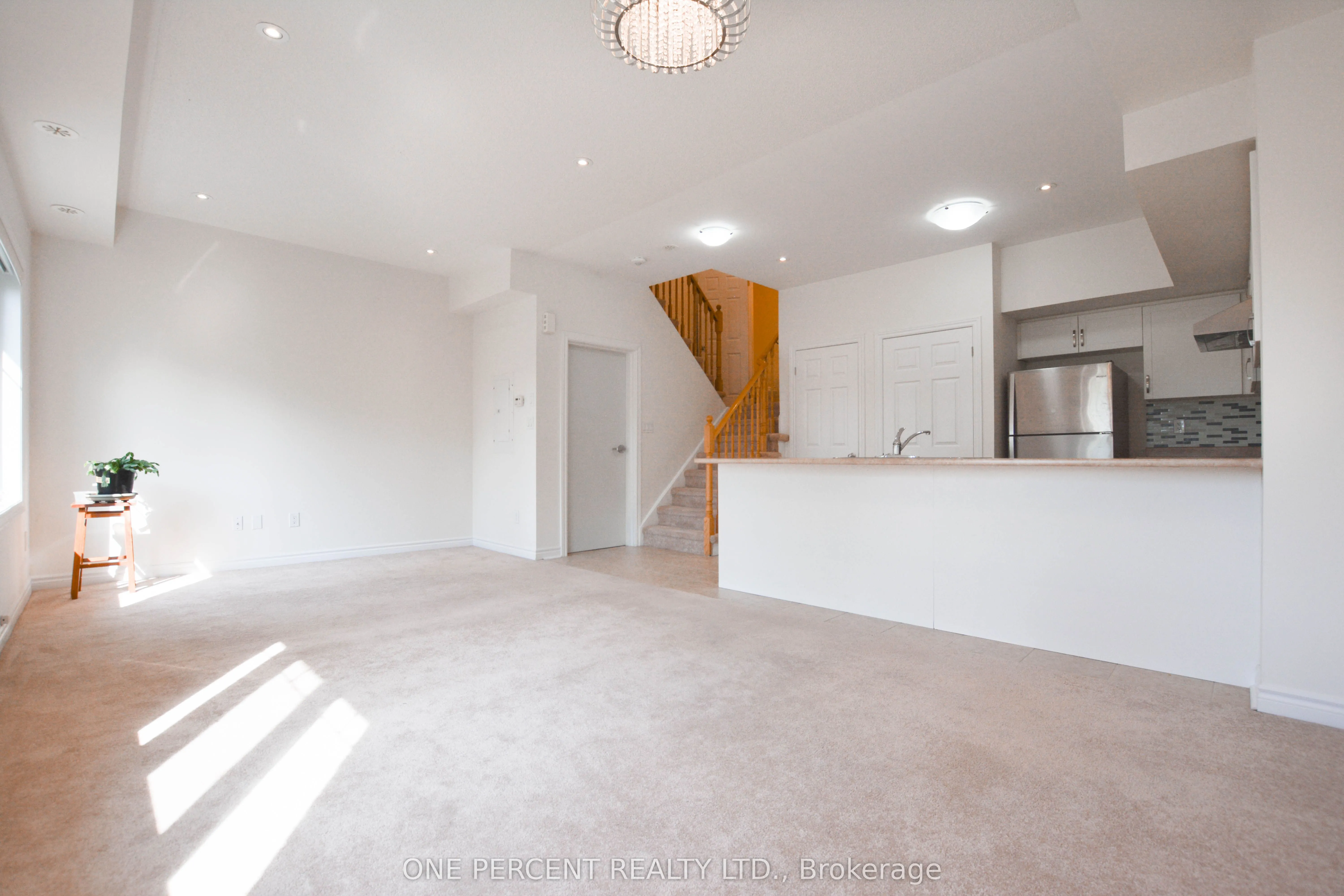 1 Eaton Park Lane, #20