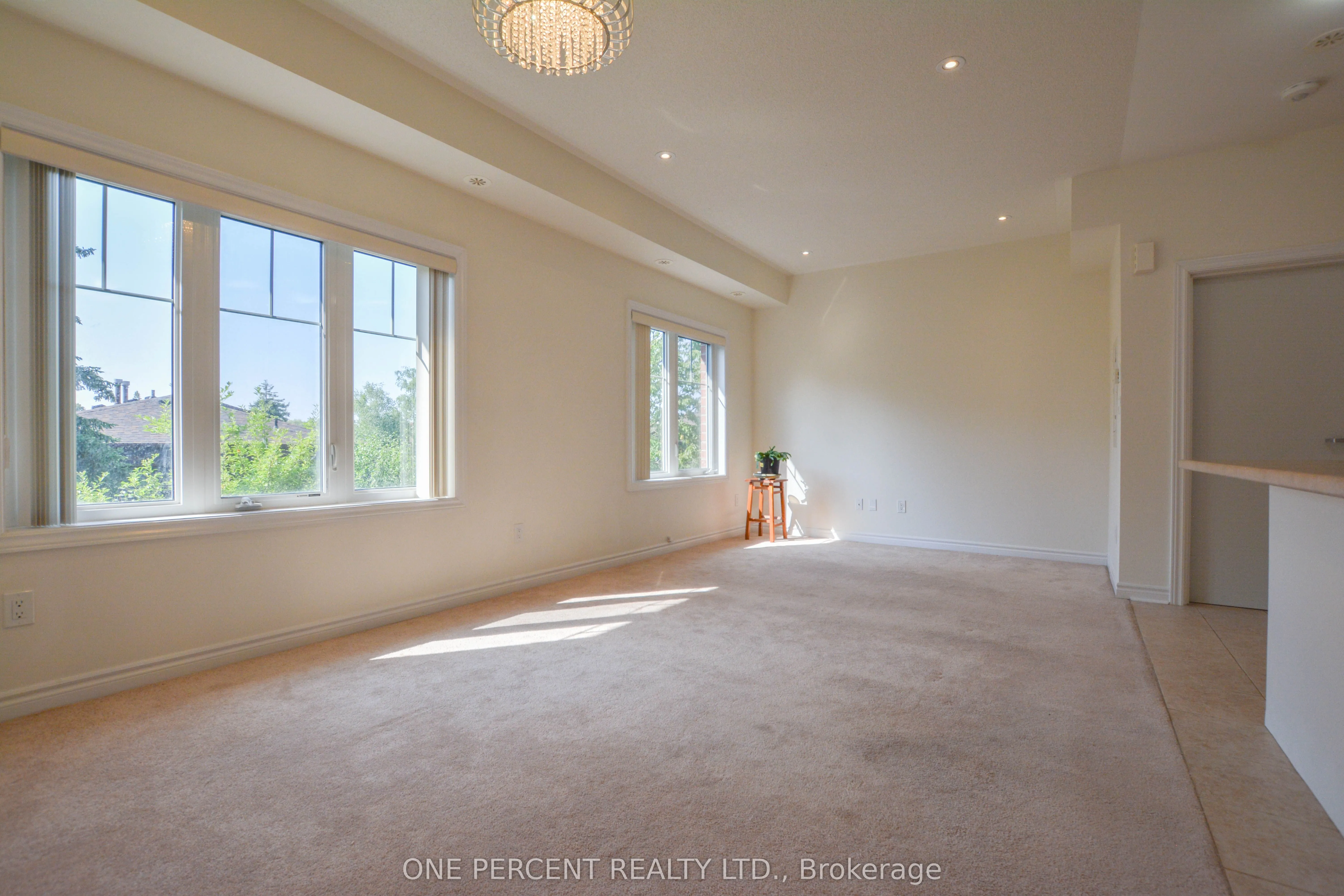 1 Eaton Park Lane, #20