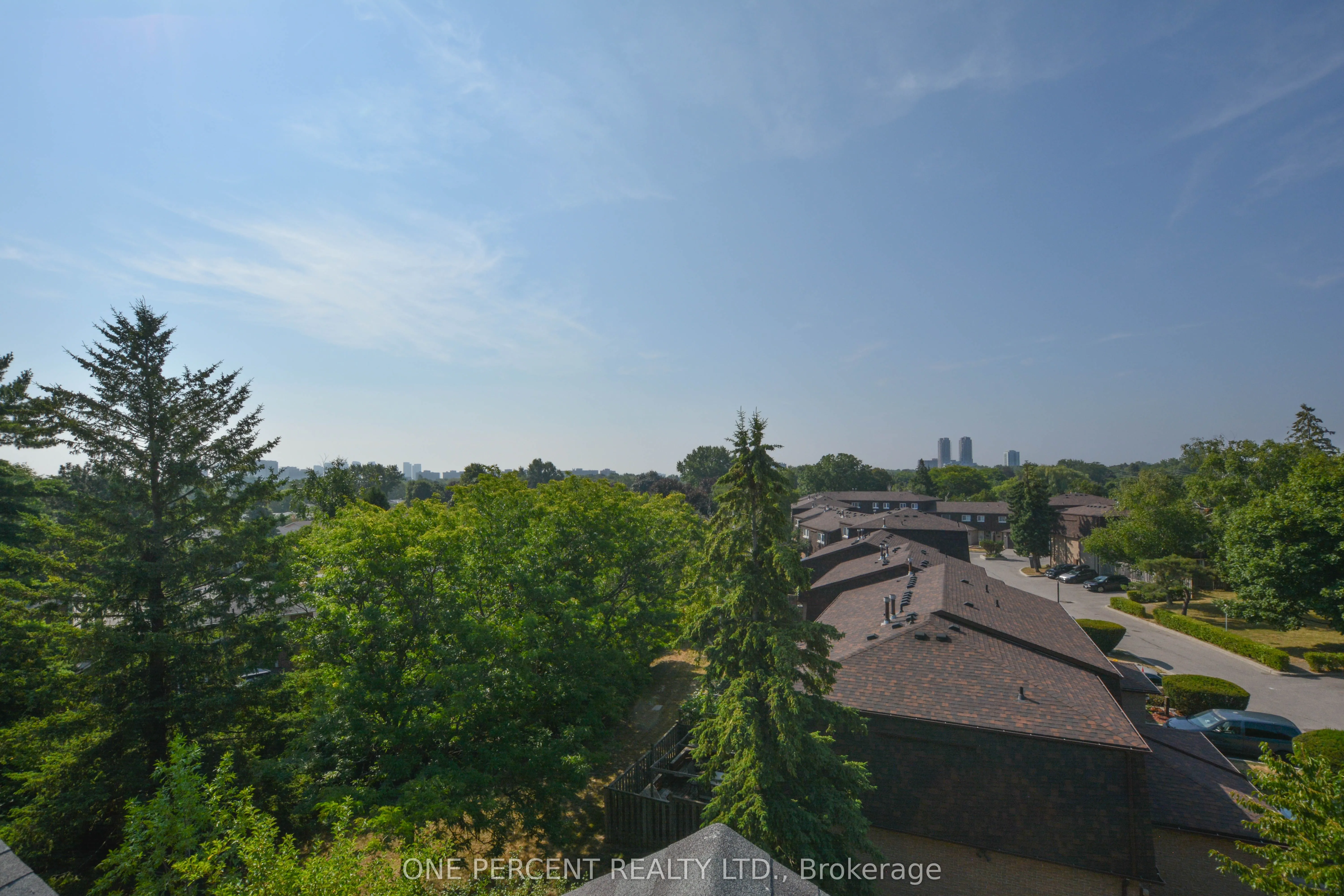 1 Eaton Park Lane, #20