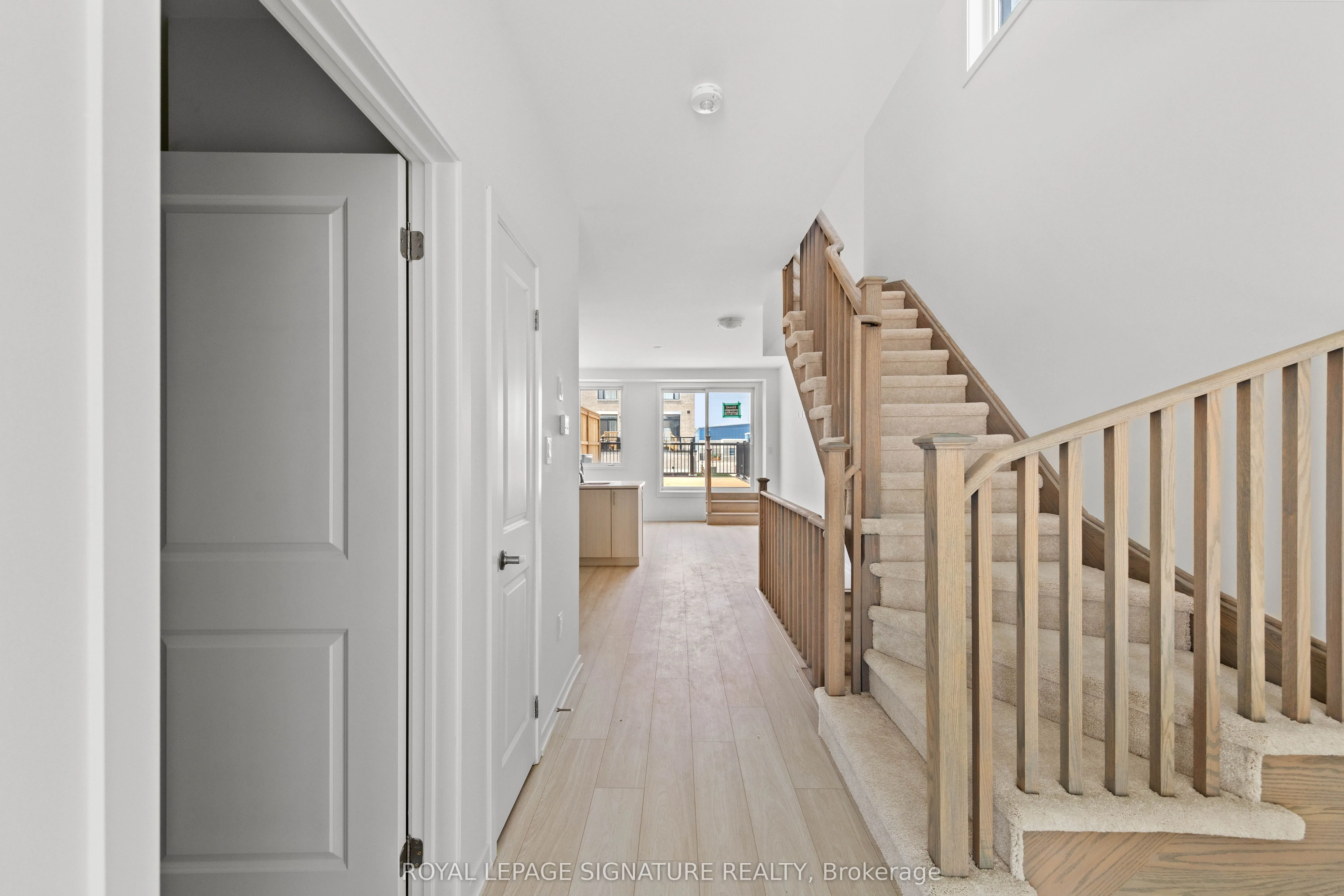 48 Bateson Street