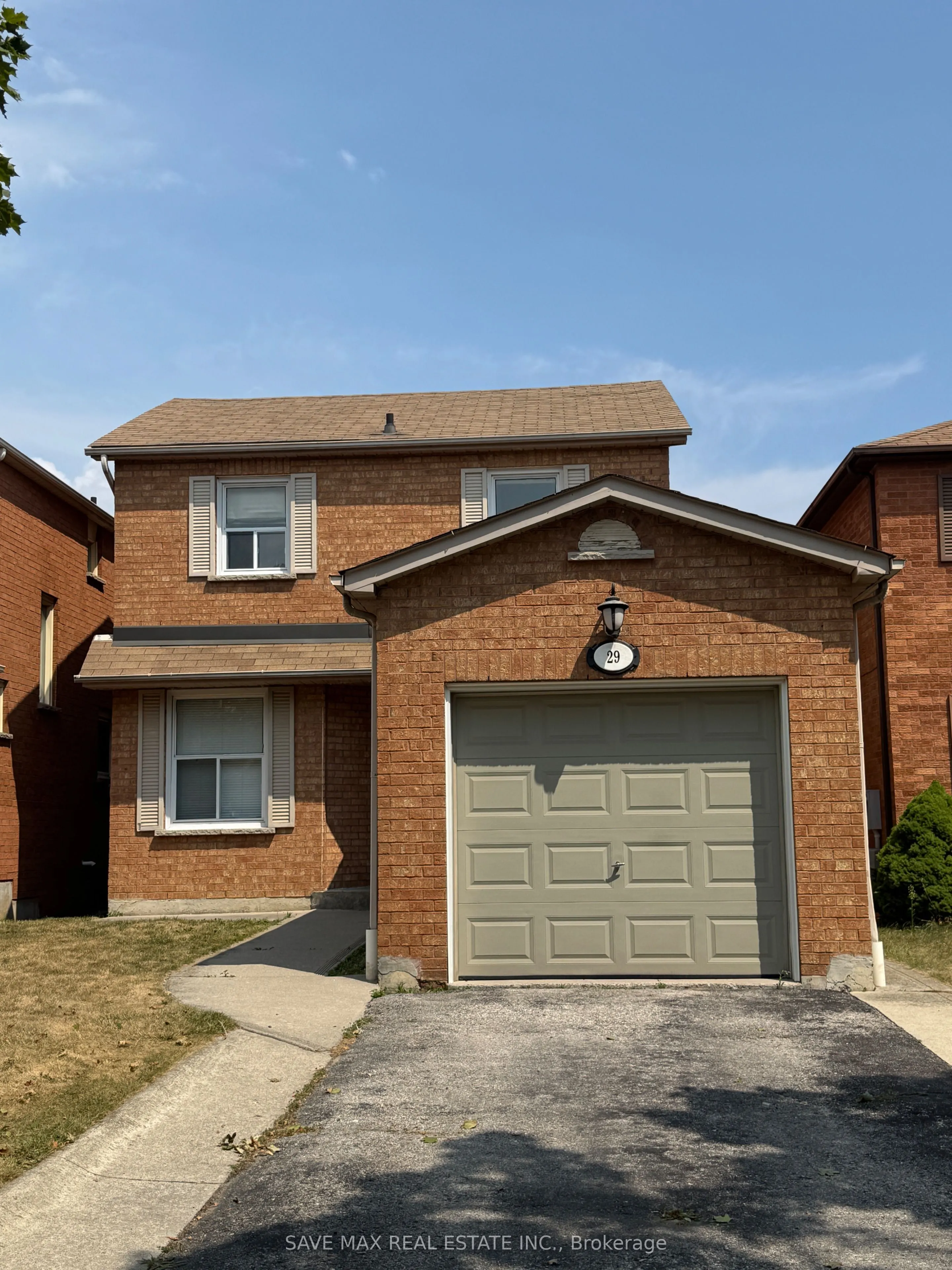 29 Fernbank Place, #Main