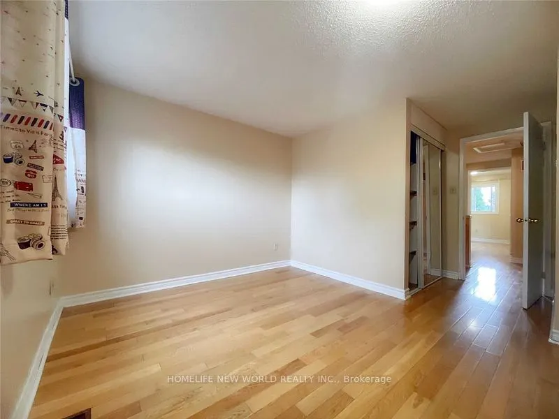 94 Seamist Crescent