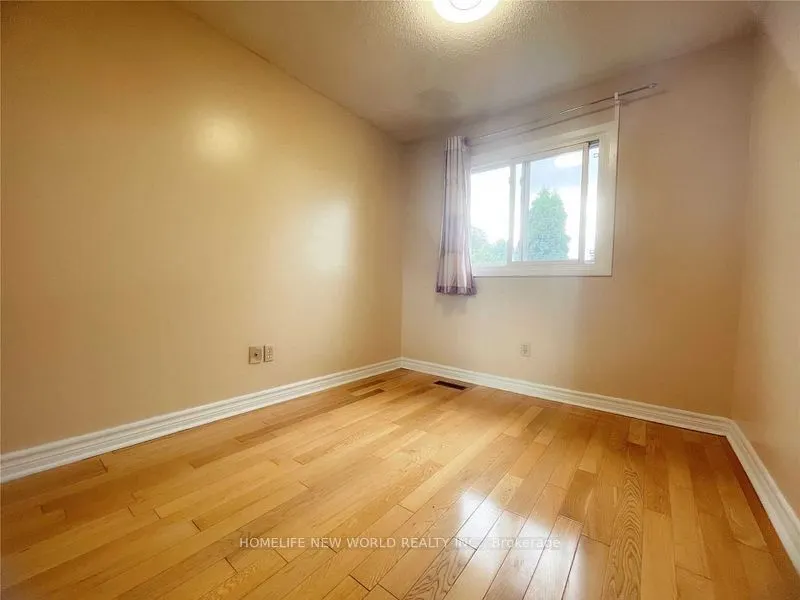 94 Seamist Crescent