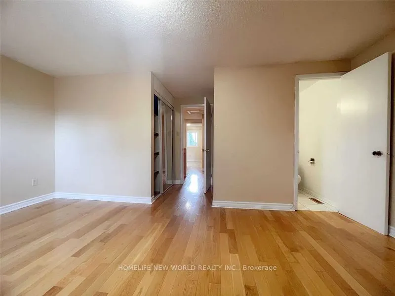 94 Seamist Crescent
