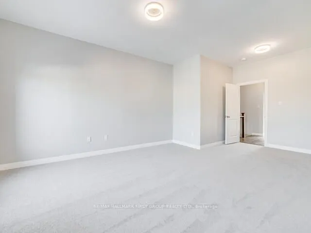 17 Clarington Boulevard, #17