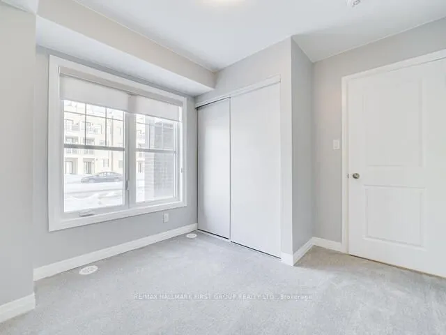 17 Clarington Boulevard, #17