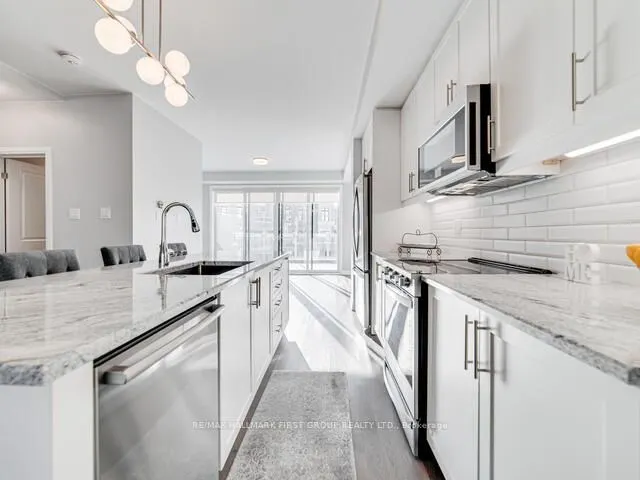 17 Clarington Boulevard, #17