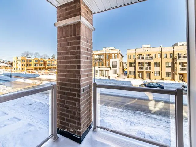 17 Clarington Boulevard, #17