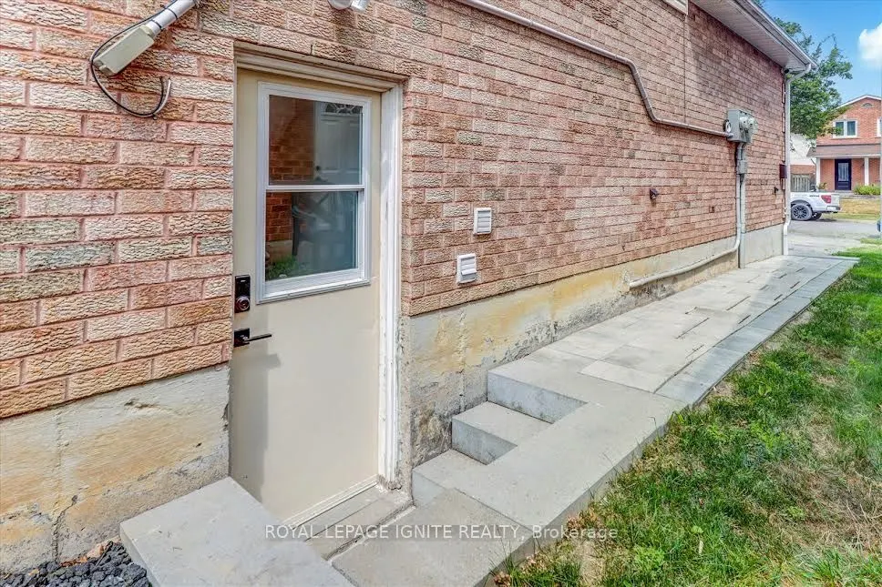 46 Stuart Road, #BSMT