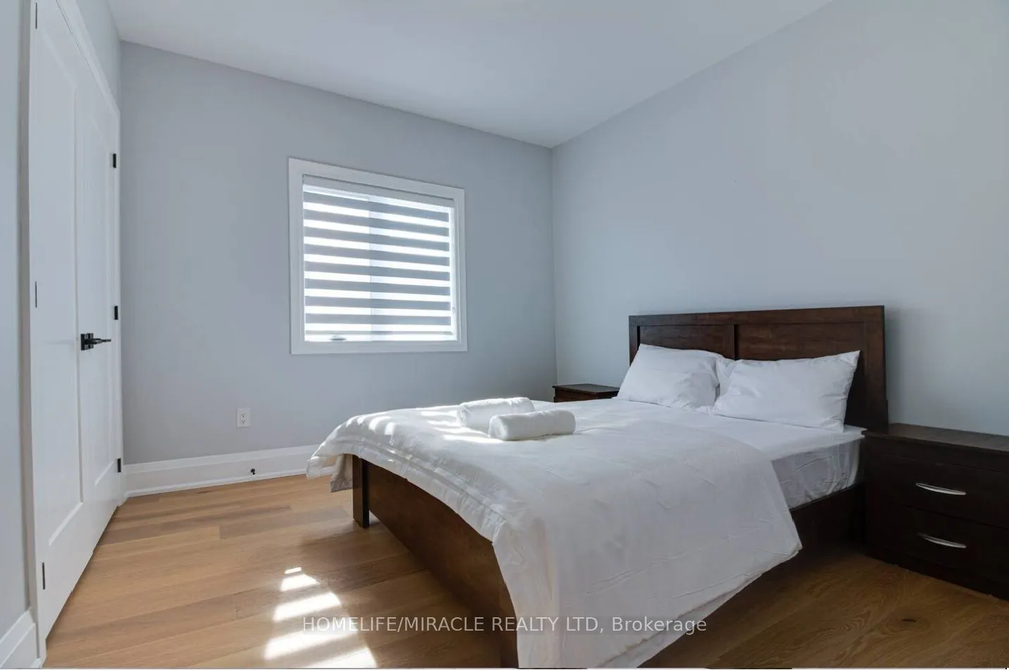 10 Stamford Square S