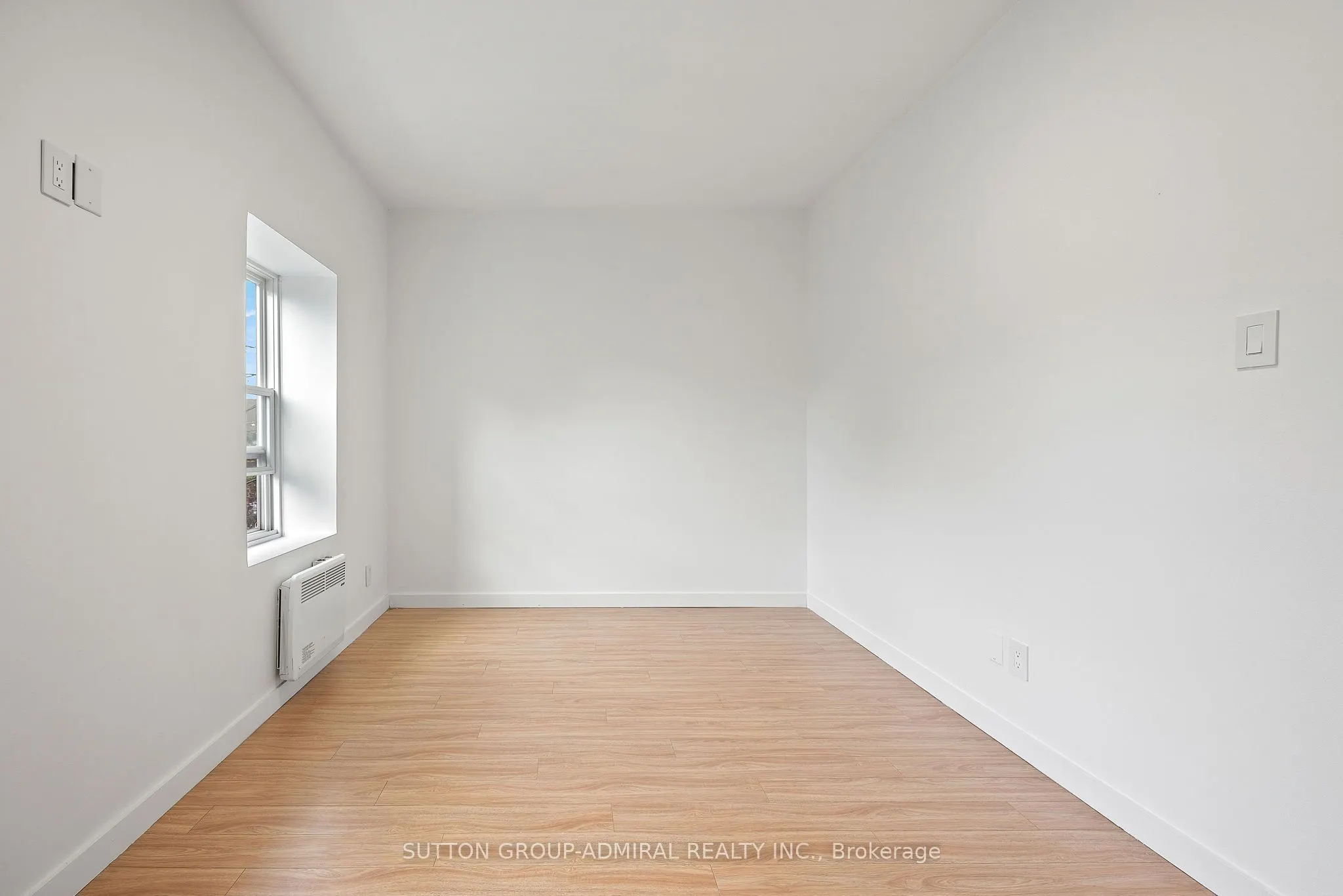 1969 Queen Street E, #3