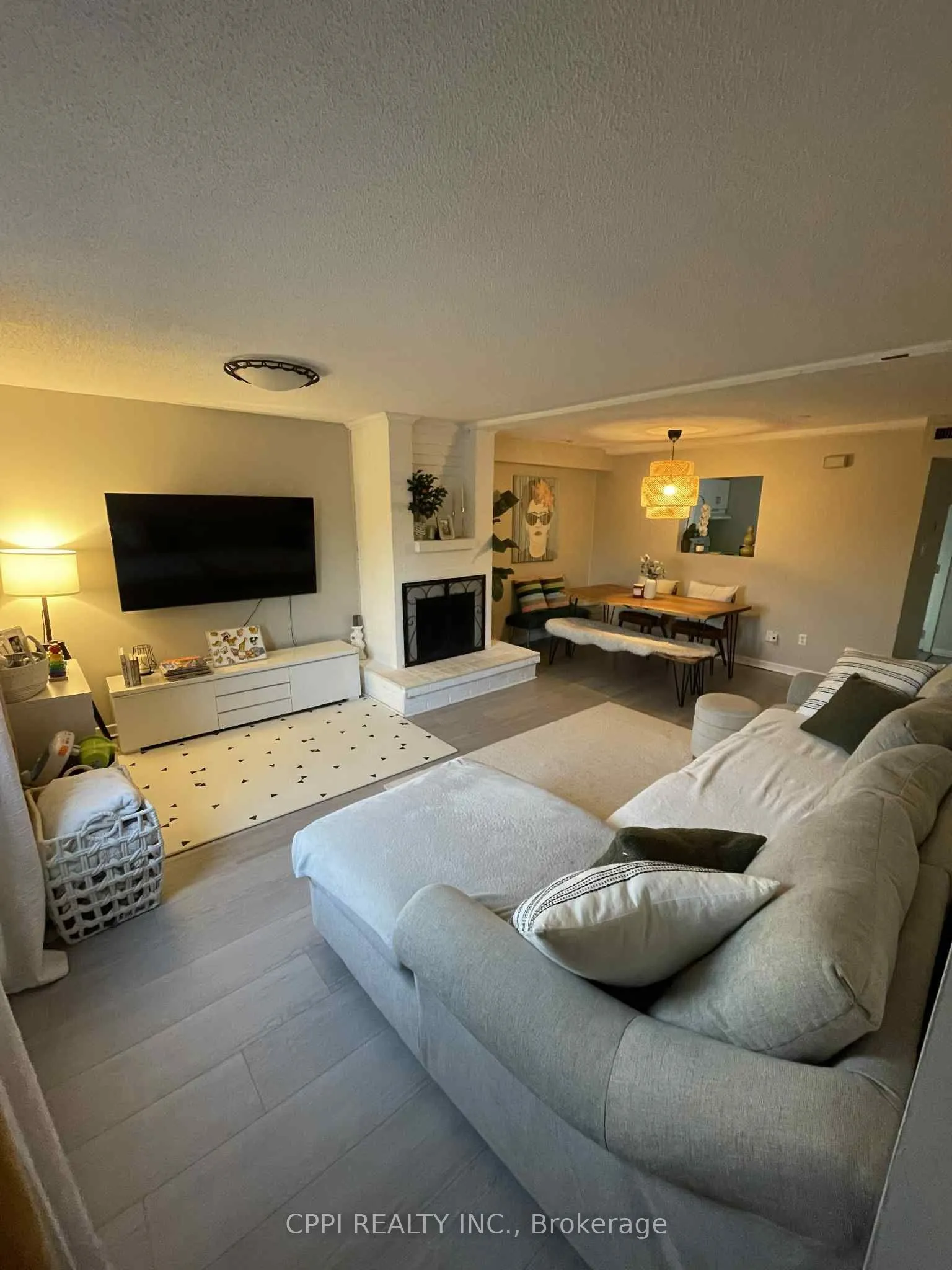 109 Old Kingston Road, #18A