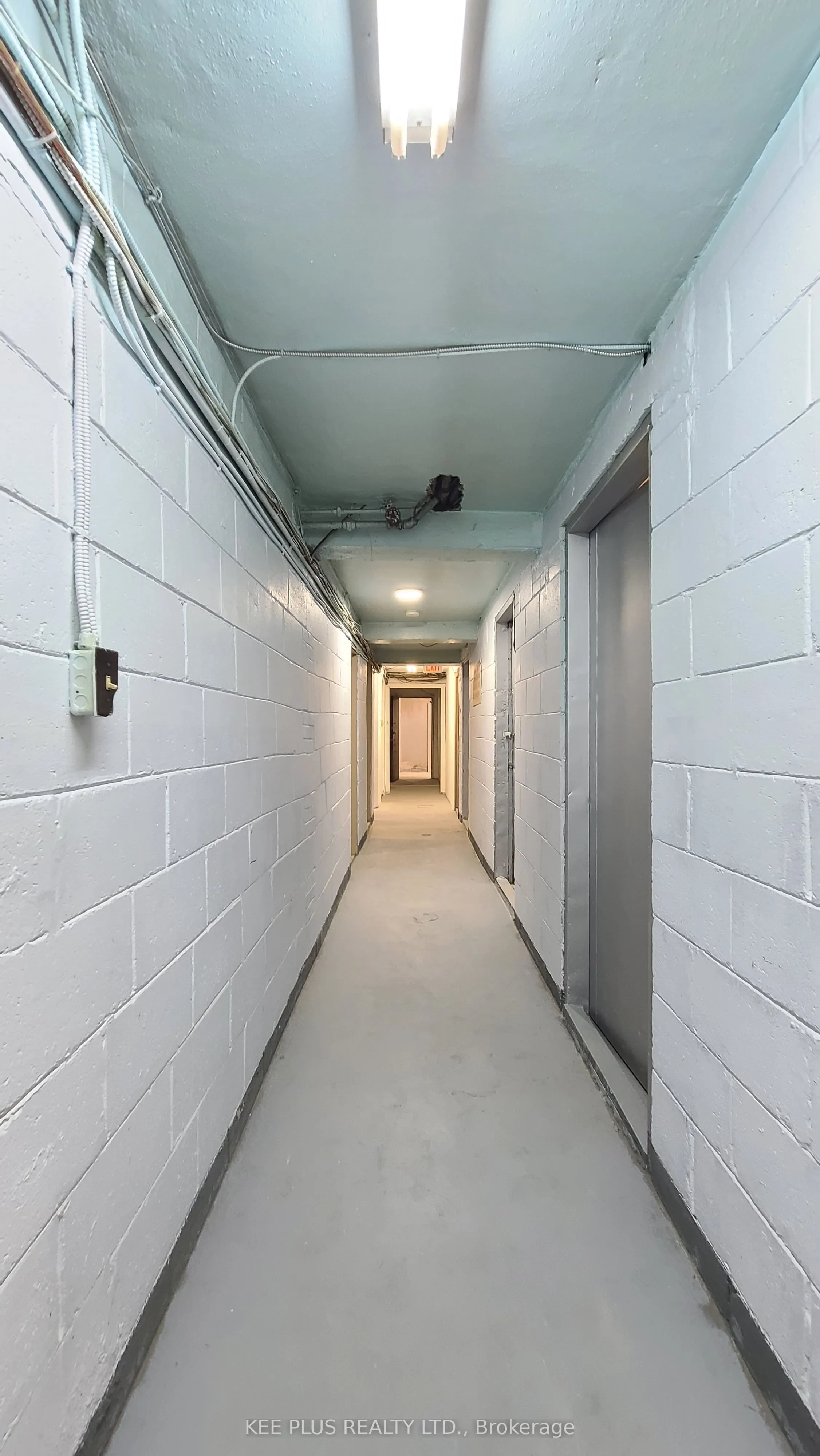 743 Birchmount Road, #B1