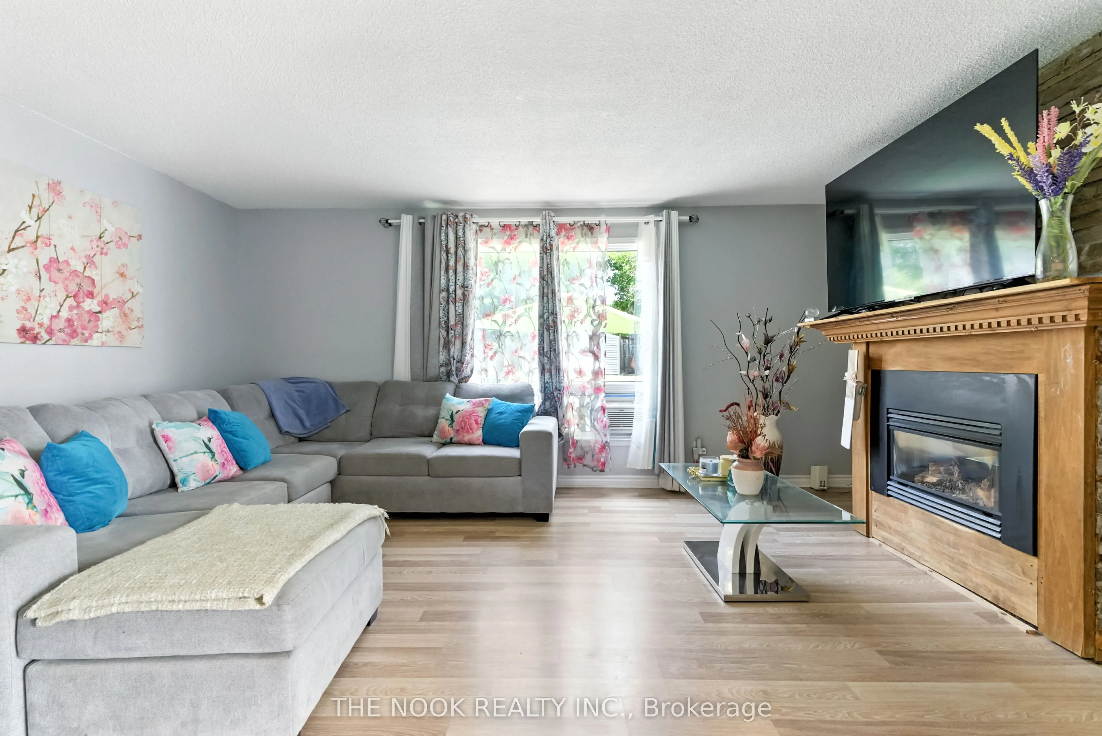 308 Chaleur Avenue