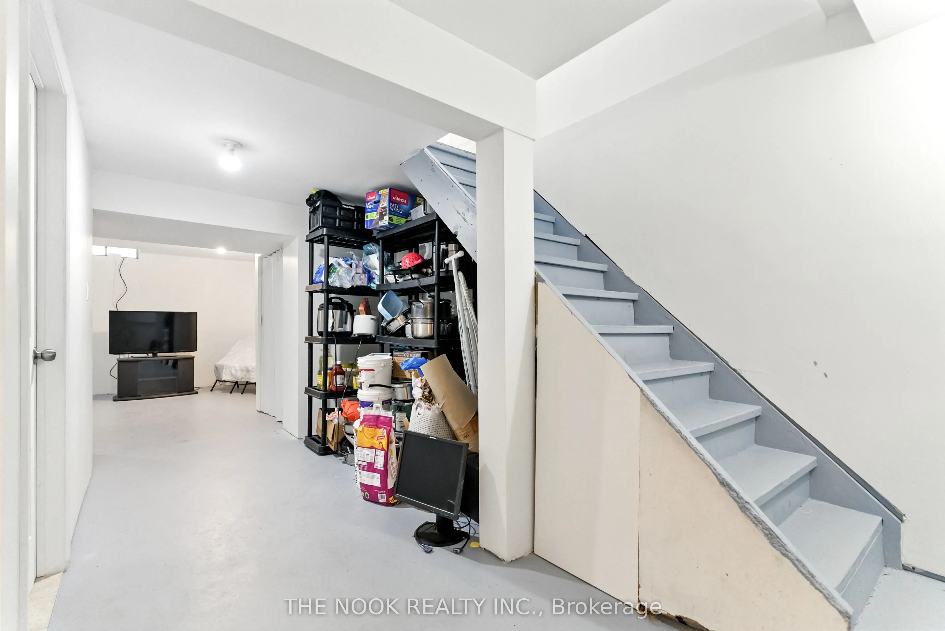 308 Chaleur Avenue