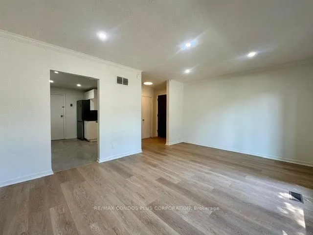 20 Botany Hill DR ,MAIN FLOOR