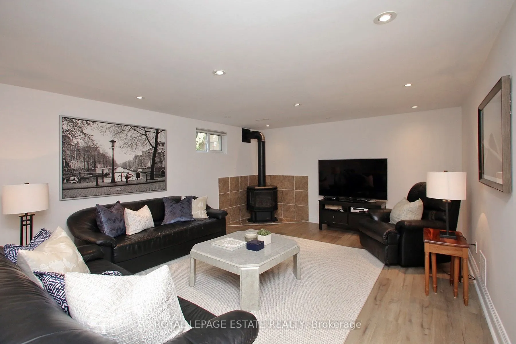 74 Ferncroft Drive
