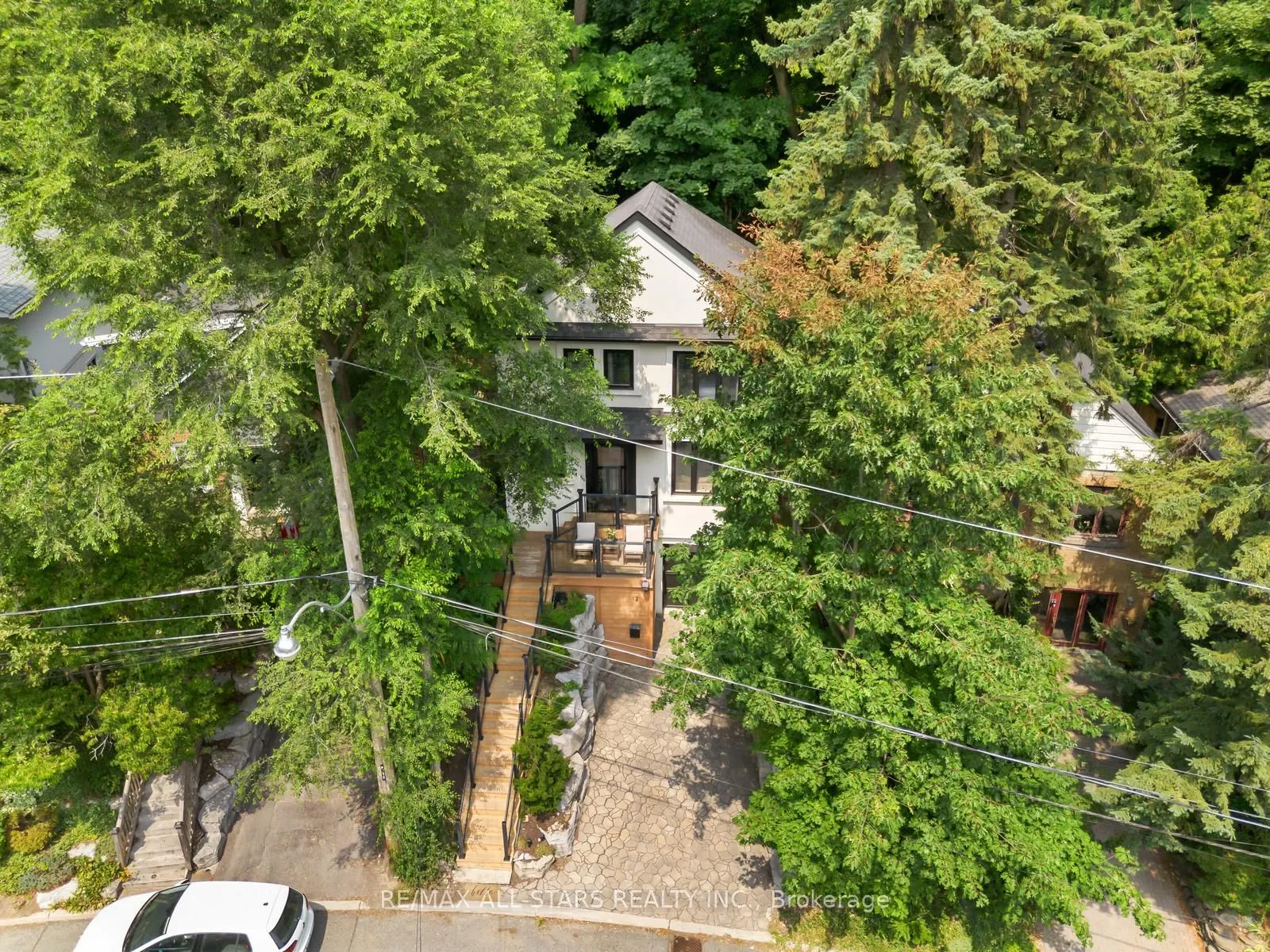 12 Glen Davis Crescent