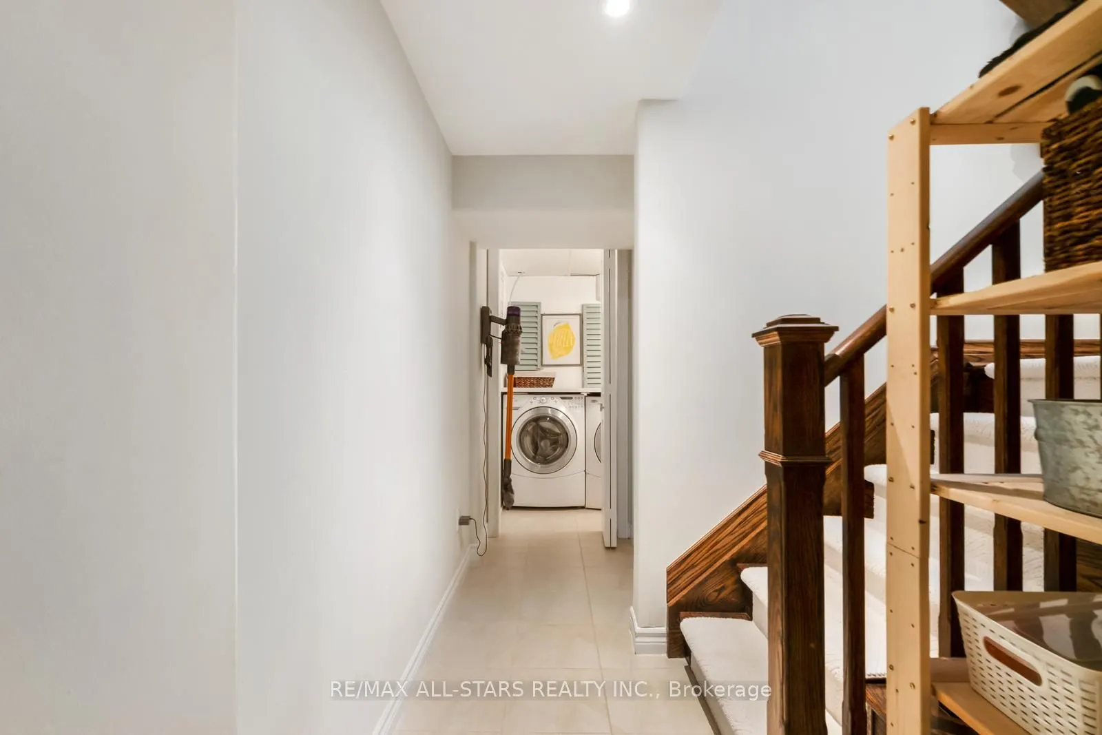12 Glen Davis Crescent