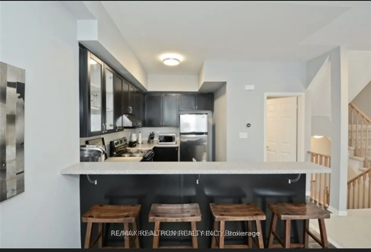1250 St. Martins Drive, #92