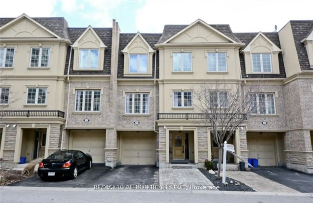 1250 St. Martins Drive, #92