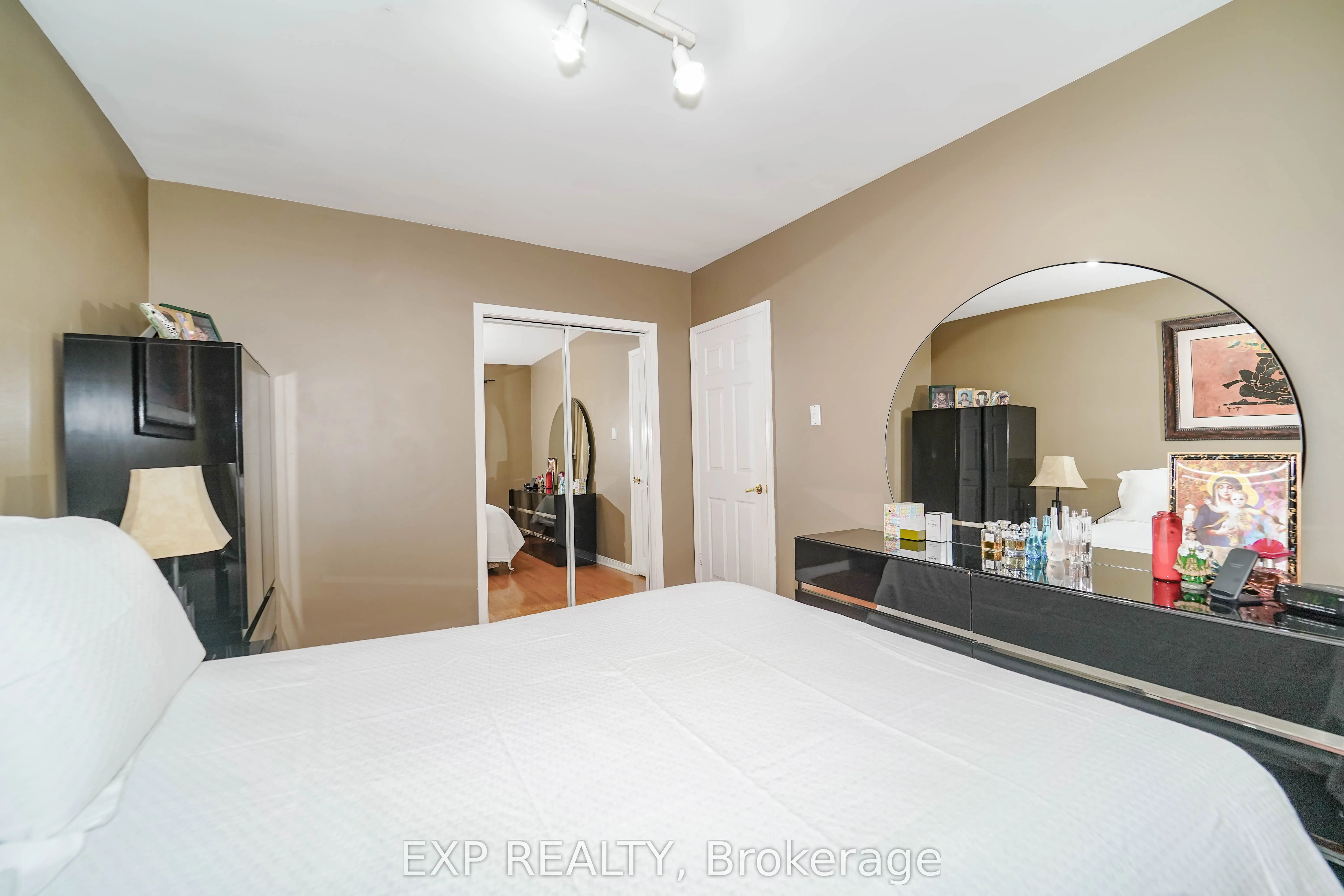 88 Benshire Drive