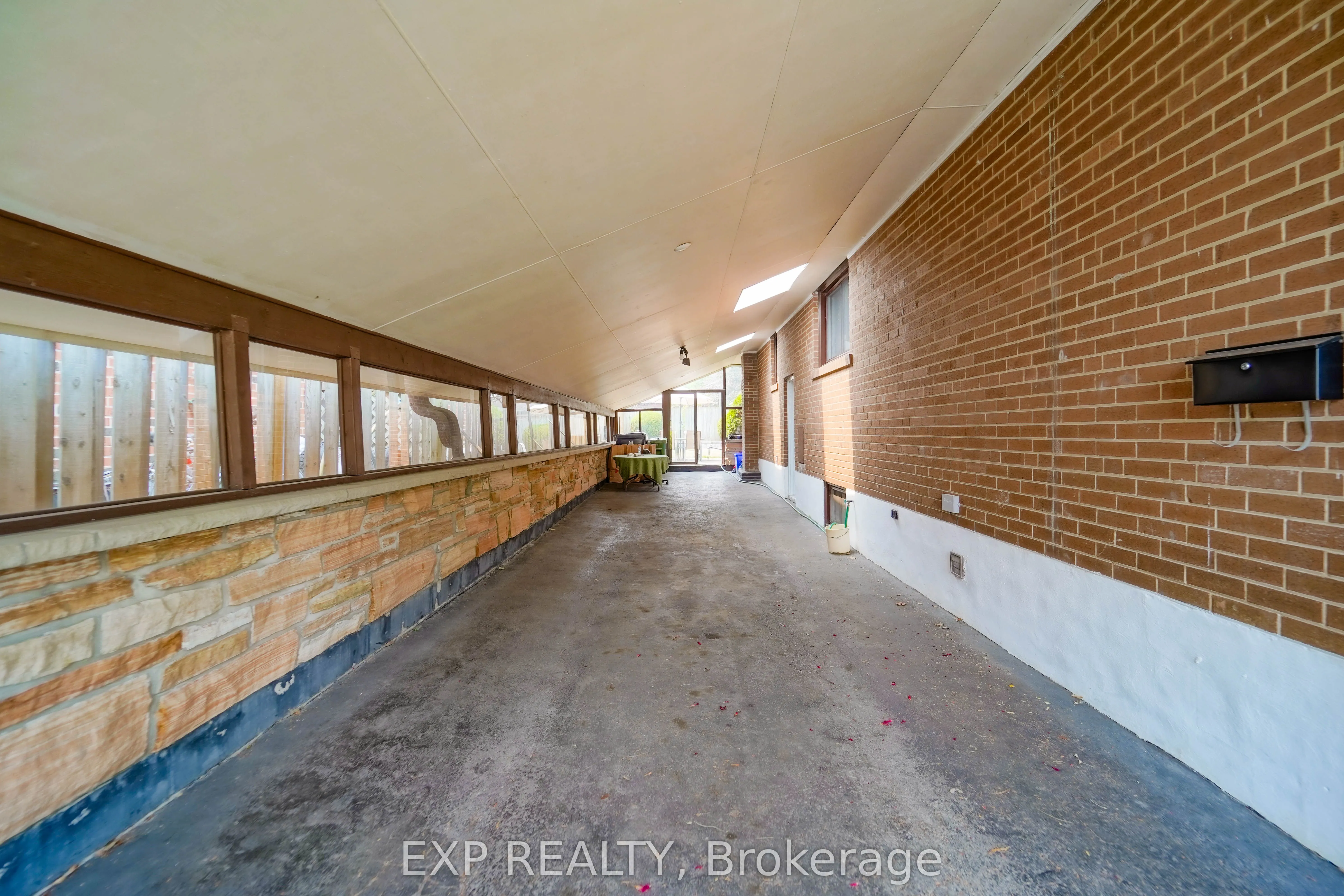 88 Benshire Drive