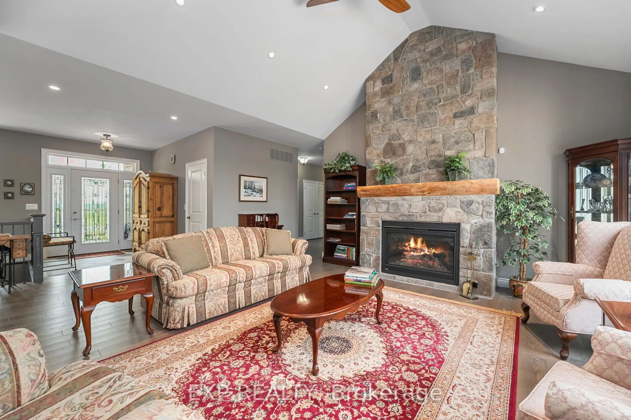 1295 Saintfield Road