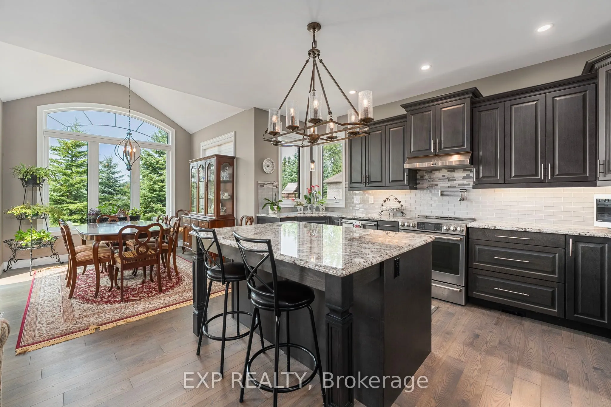 1295 Saintfield Road