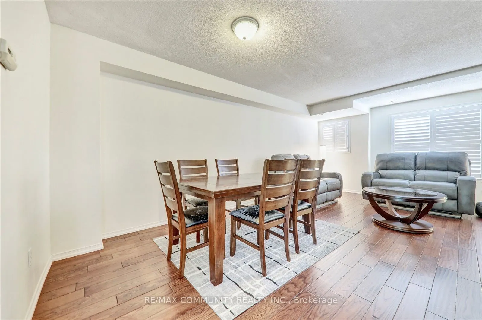 2758 Eglinton Avenue E, #63