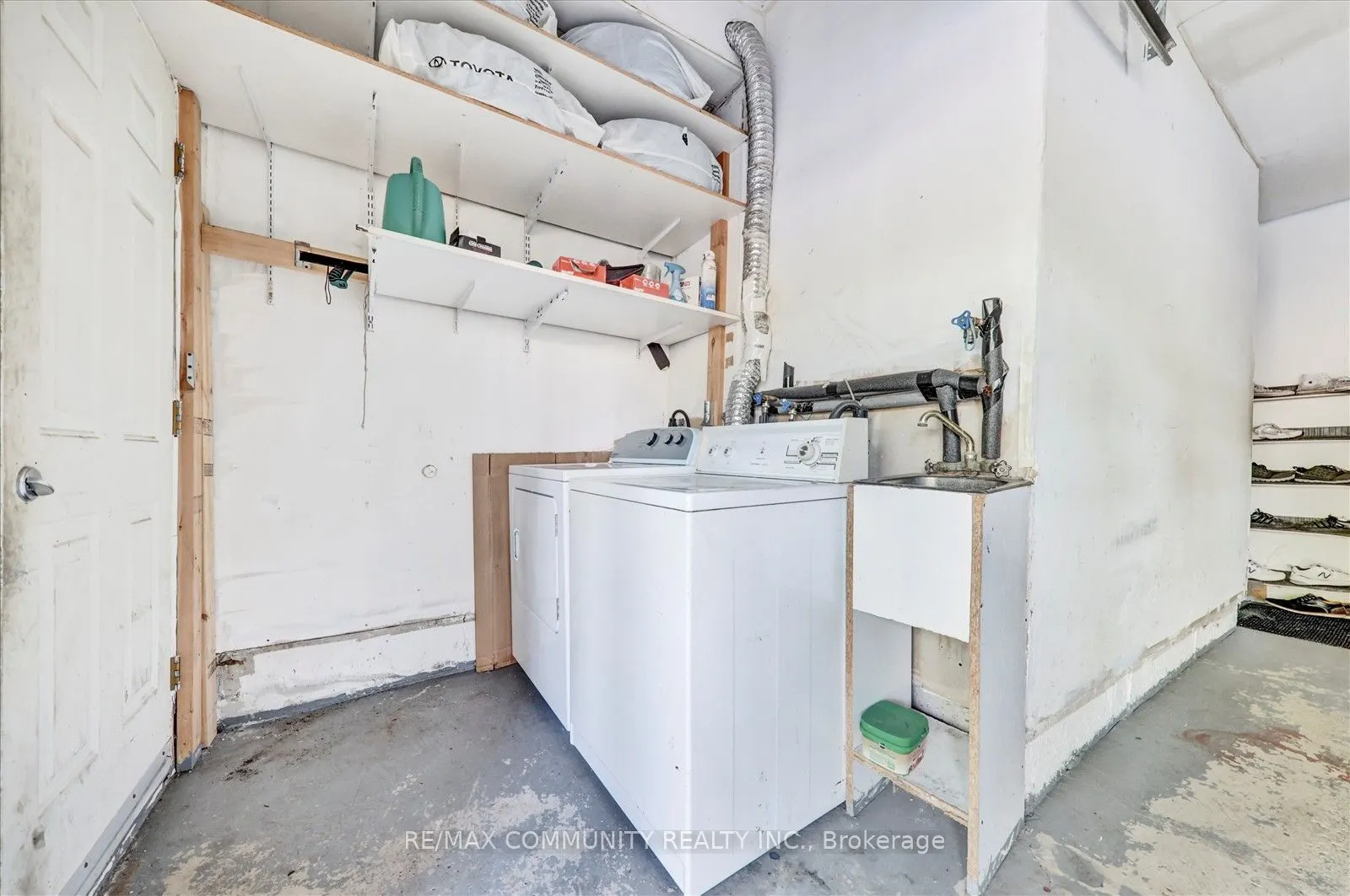 2758 Eglinton Avenue E, #63