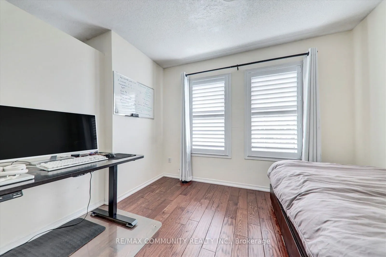 2758 Eglinton Avenue E, #63